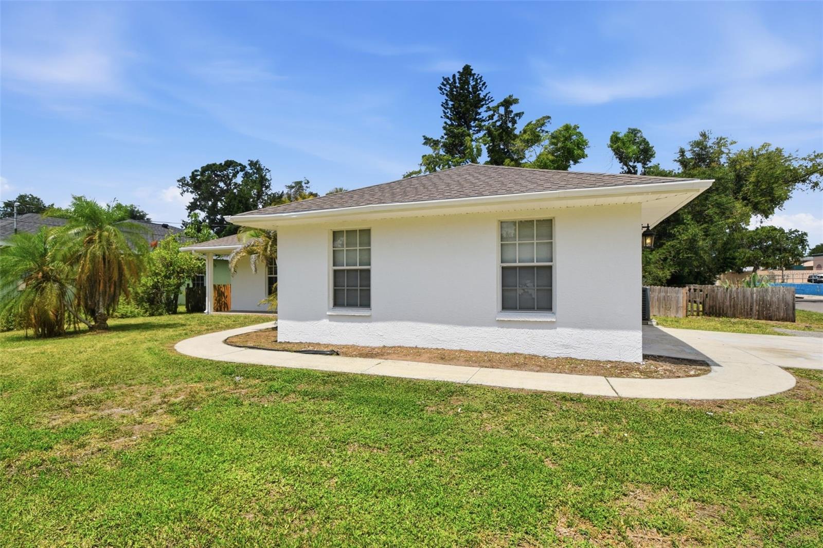 1812 34TH AVE E, BRADENTON, FL, 34208