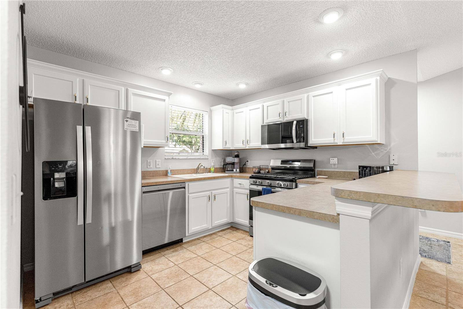 2180 JASPER WAY, THE VILLAGES, FL, 32162