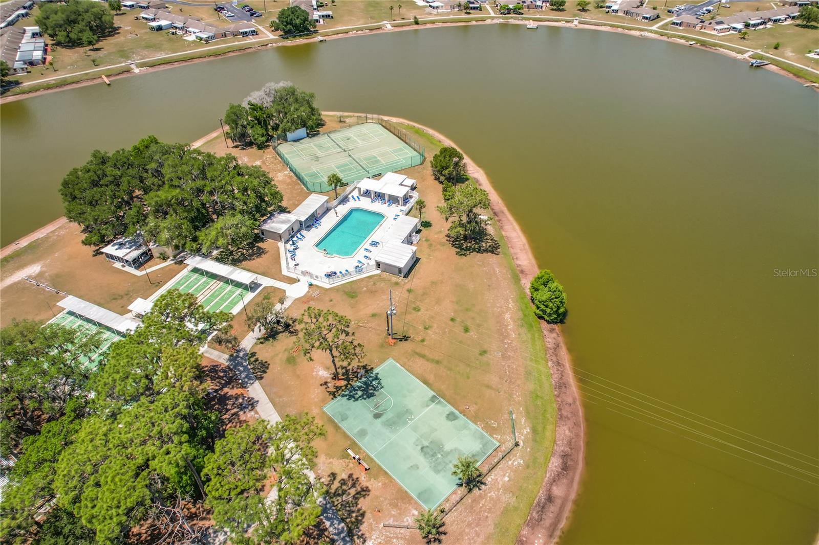 523 CLUB CIR, LAKE WALES, FL, 33898