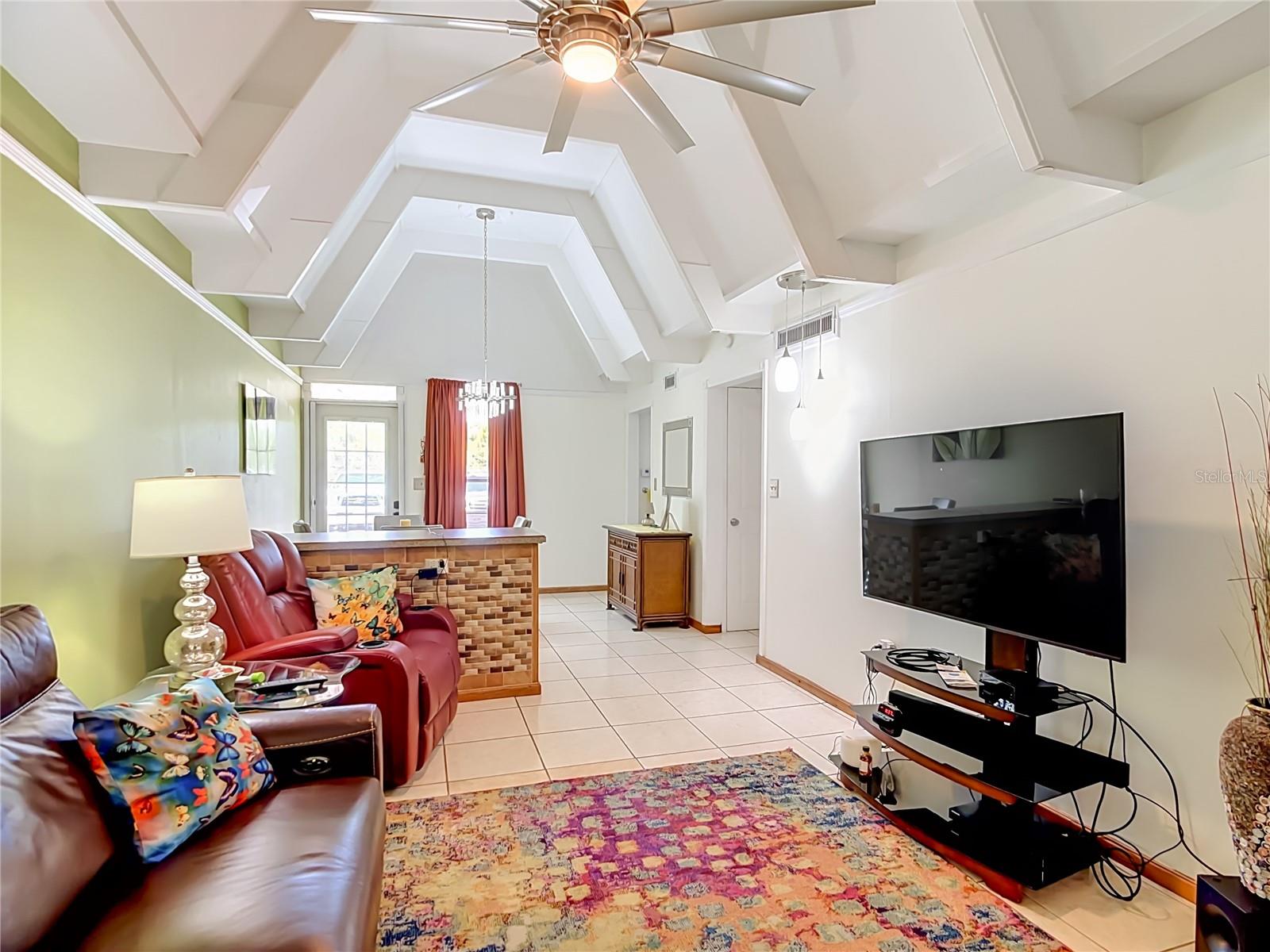 523 CLUB CIR, LAKE WALES, FL, 33898