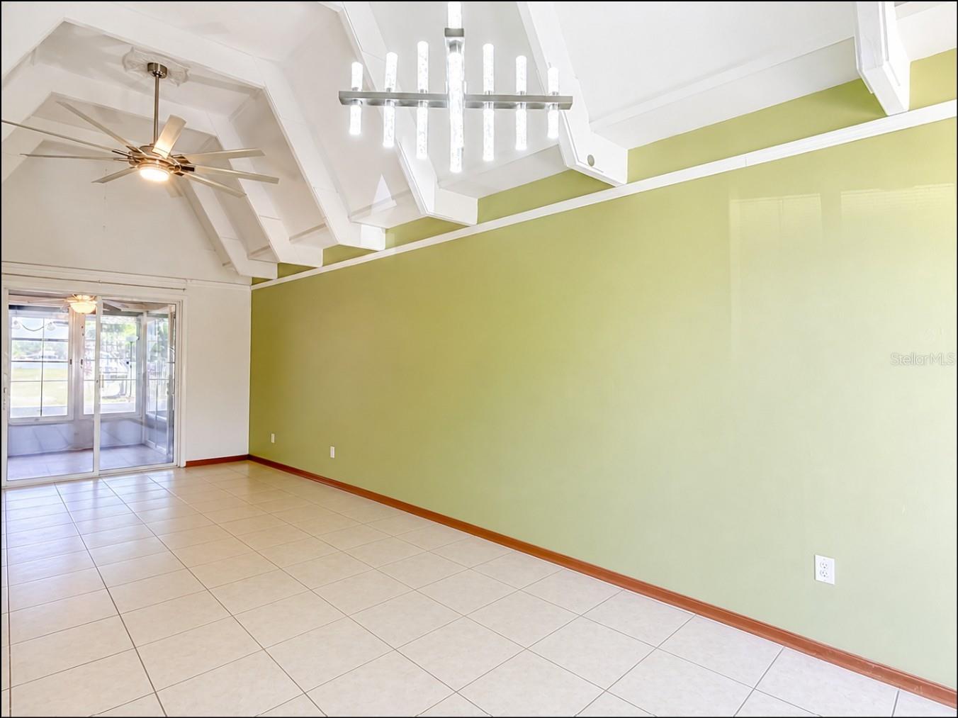 523 CLUB CIR, LAKE WALES, FL, 33898