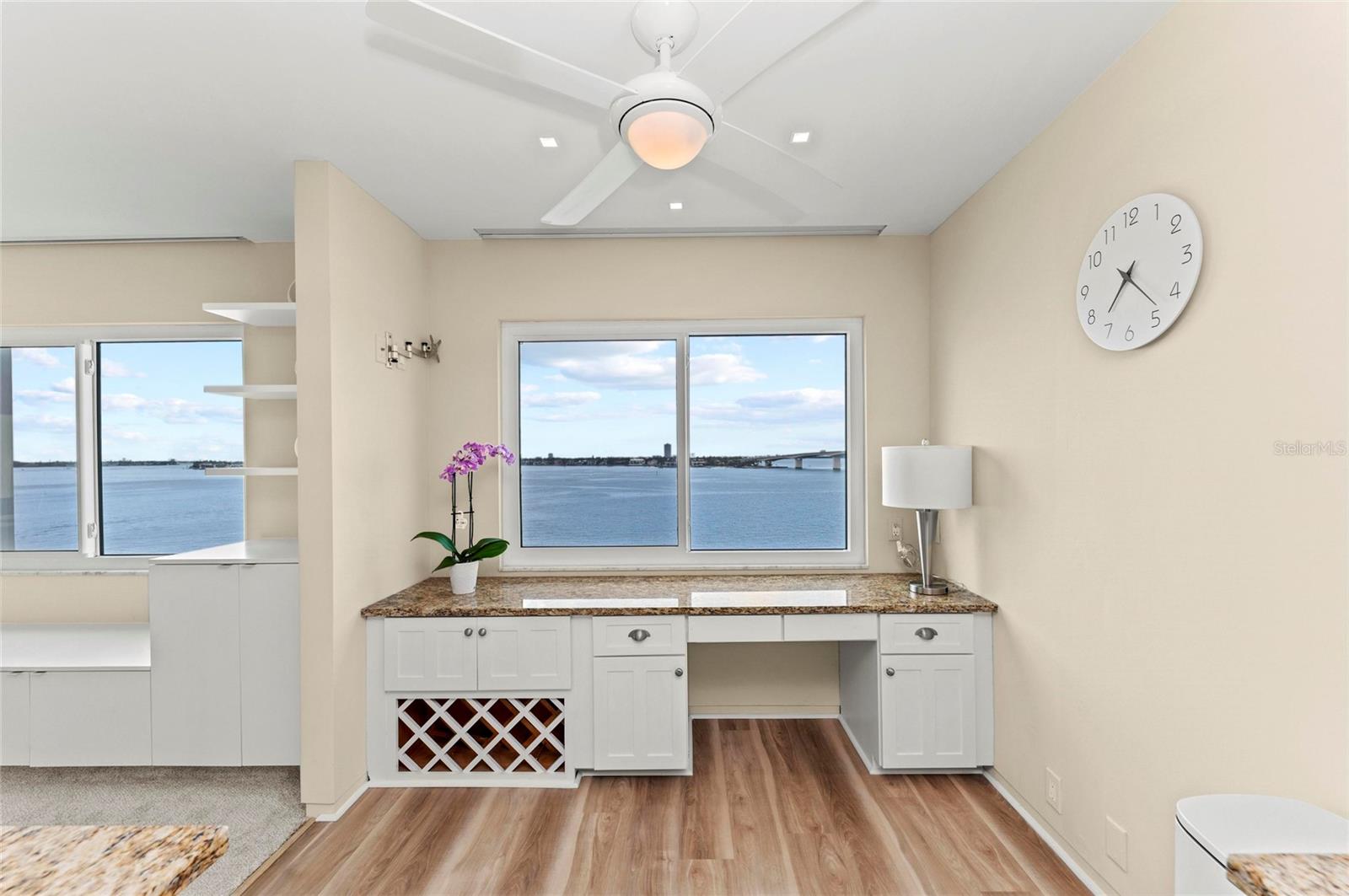 350 GOLDEN GATE PT #61, SARASOTA, FL, 34236