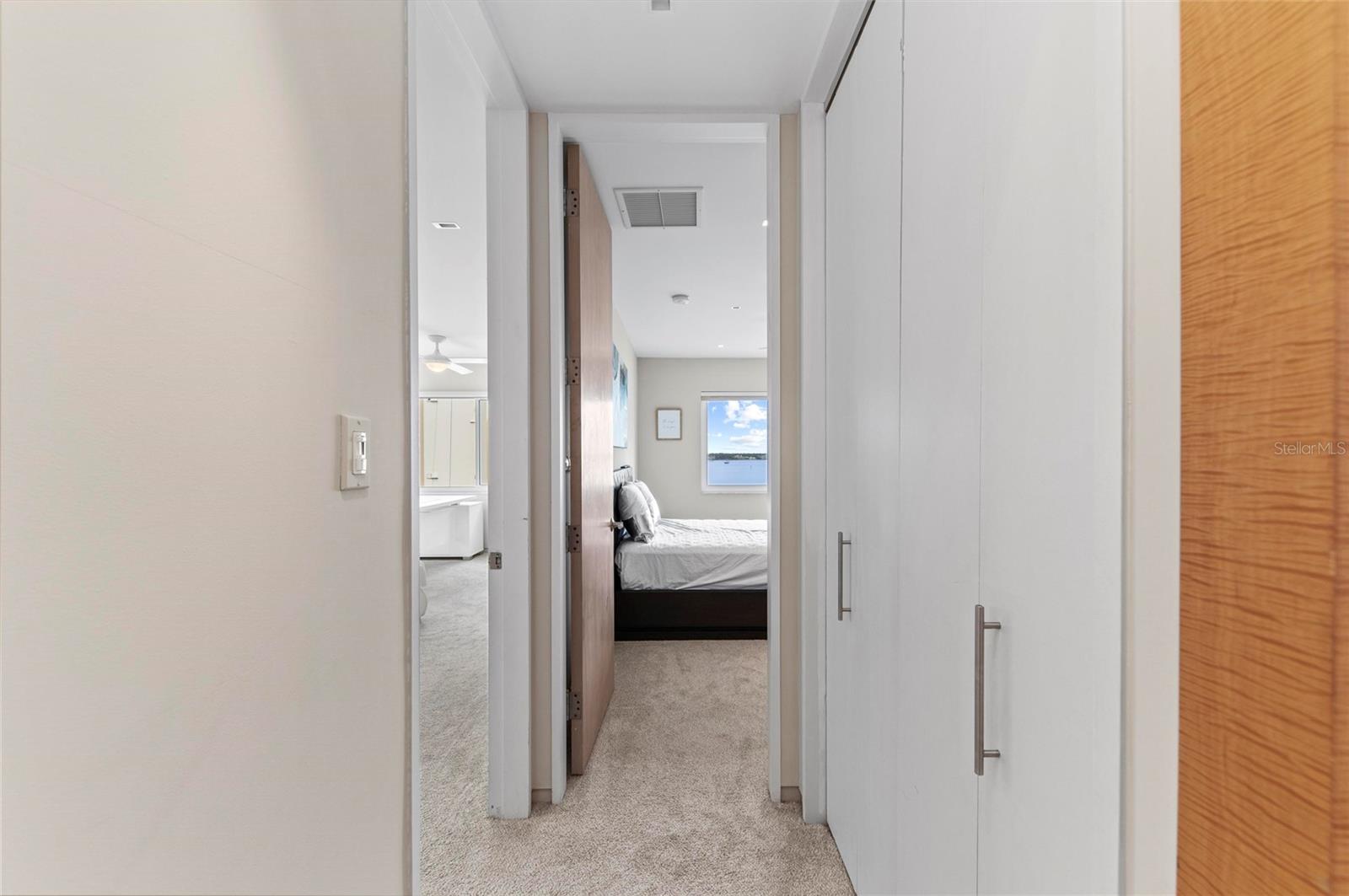 350 GOLDEN GATE PT #61, SARASOTA, FL, 34236