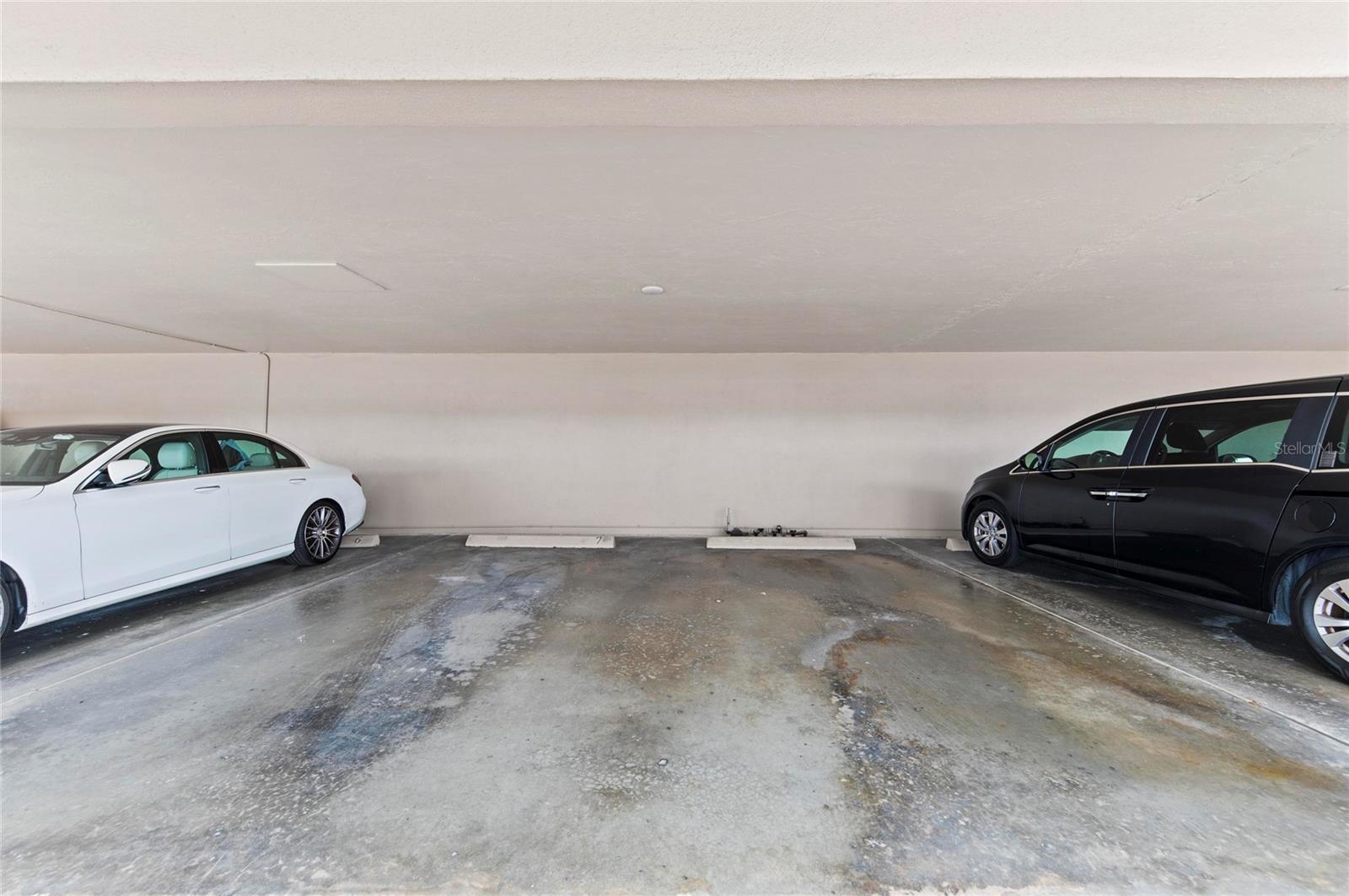 350 GOLDEN GATE PT #61, SARASOTA, FL, 34236
