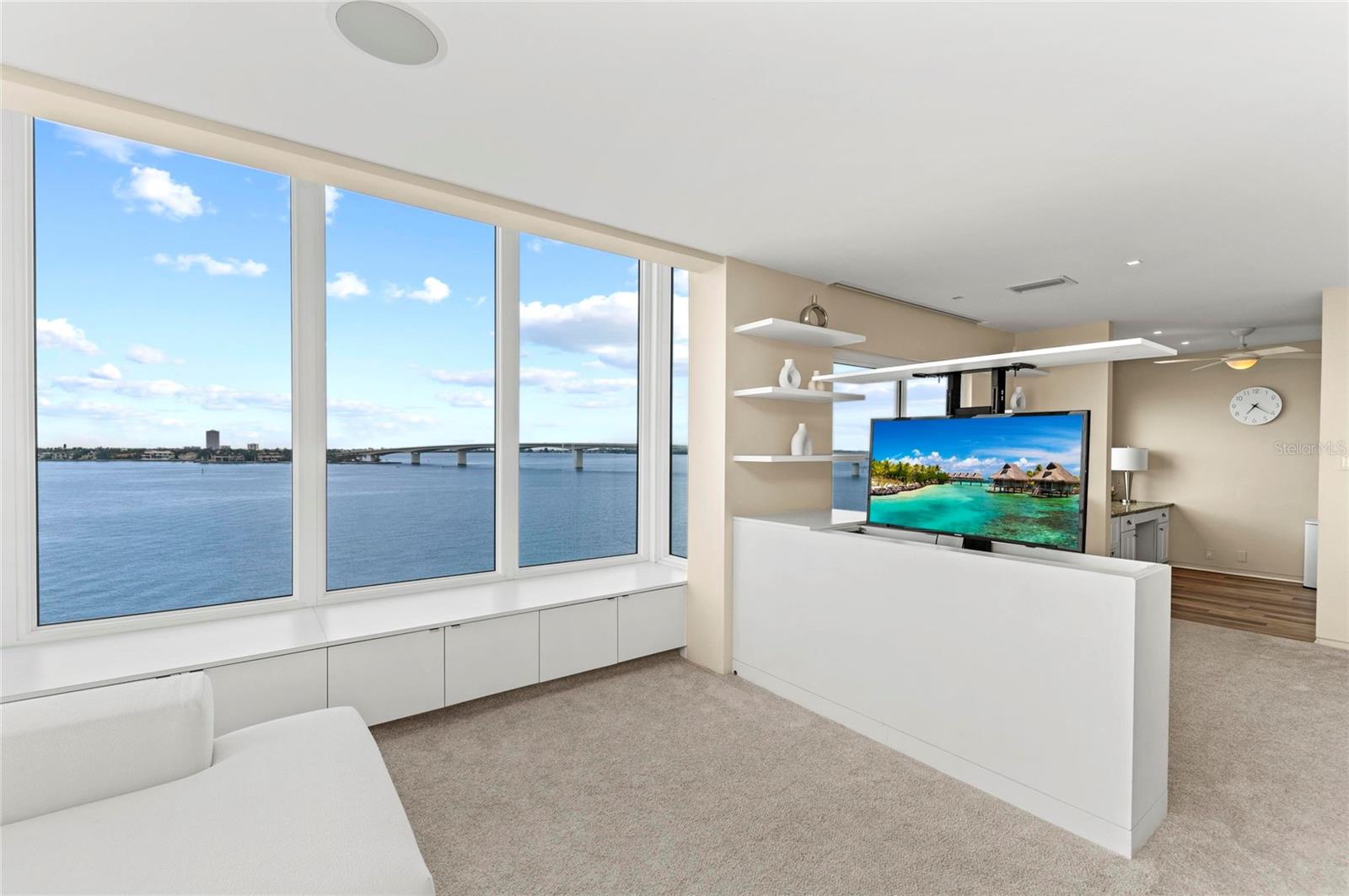 350 GOLDEN GATE PT #61, SARASOTA, FL, 34236
