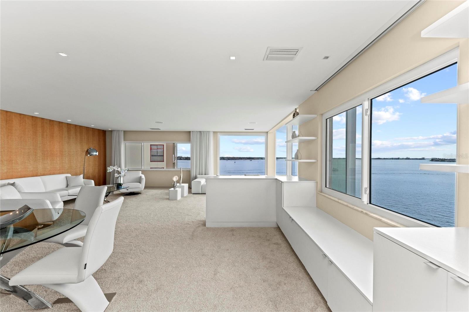 350 GOLDEN GATE PT #61, SARASOTA, FL, 34236