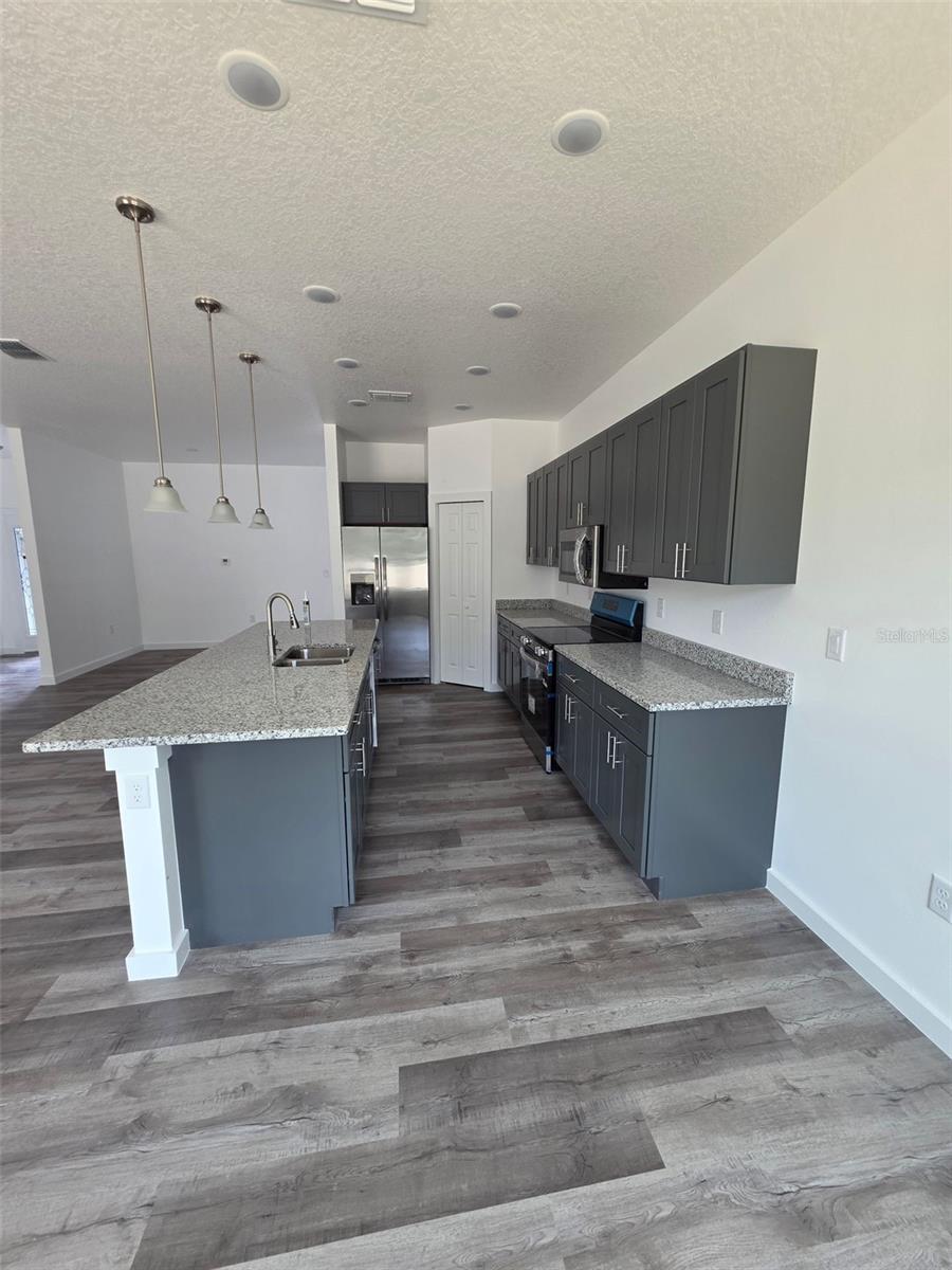 426 EAGLE DR, KISSIMMEE, FL, 34759