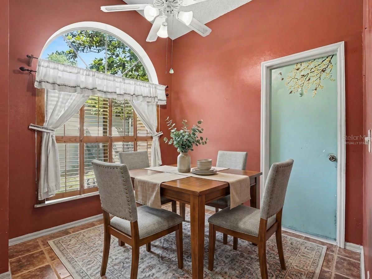1126 LITTLE CREEK RD, ORLANDO, FL, 32825