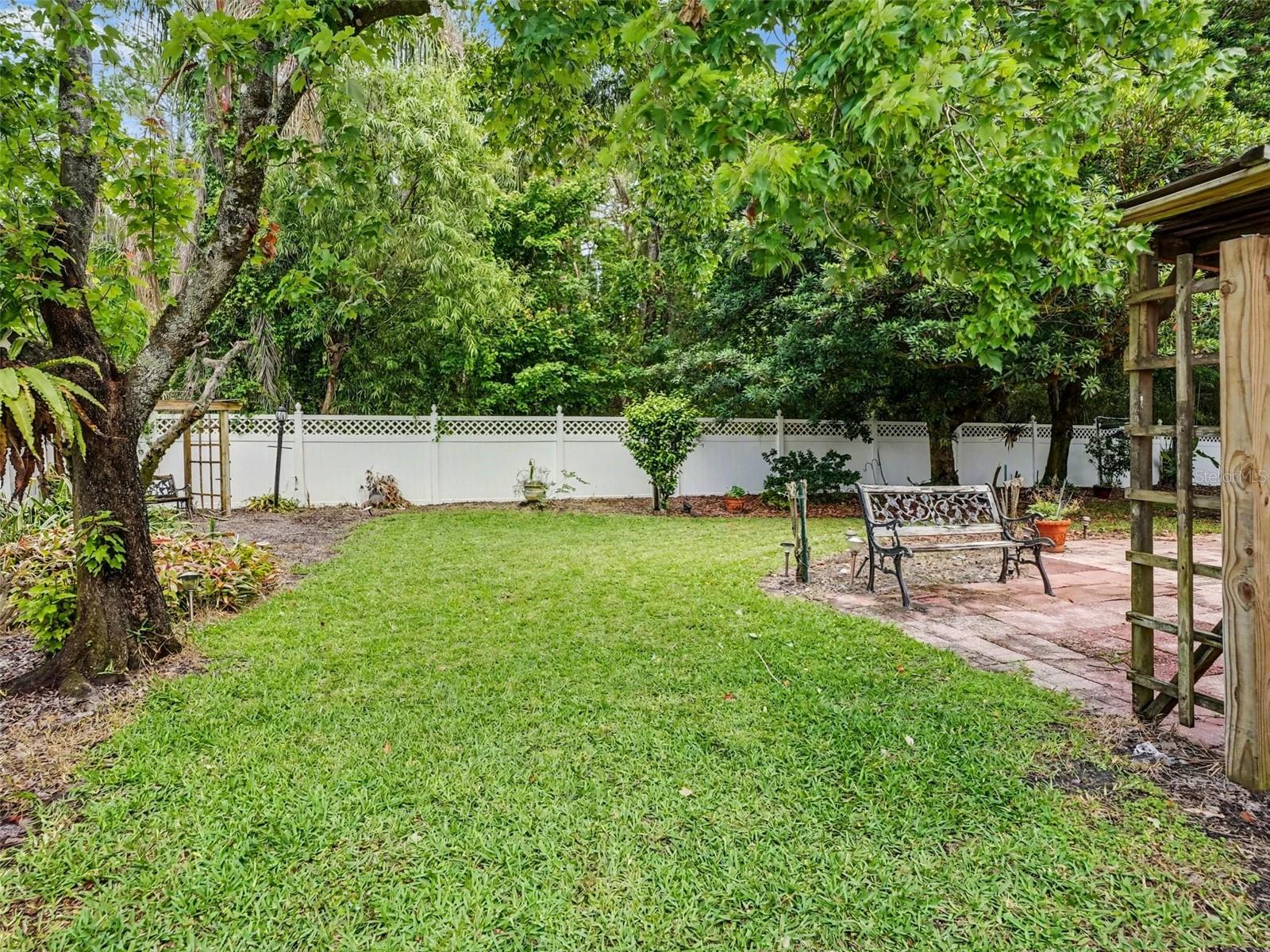 1126 LITTLE CREEK RD, ORLANDO, FL, 32825