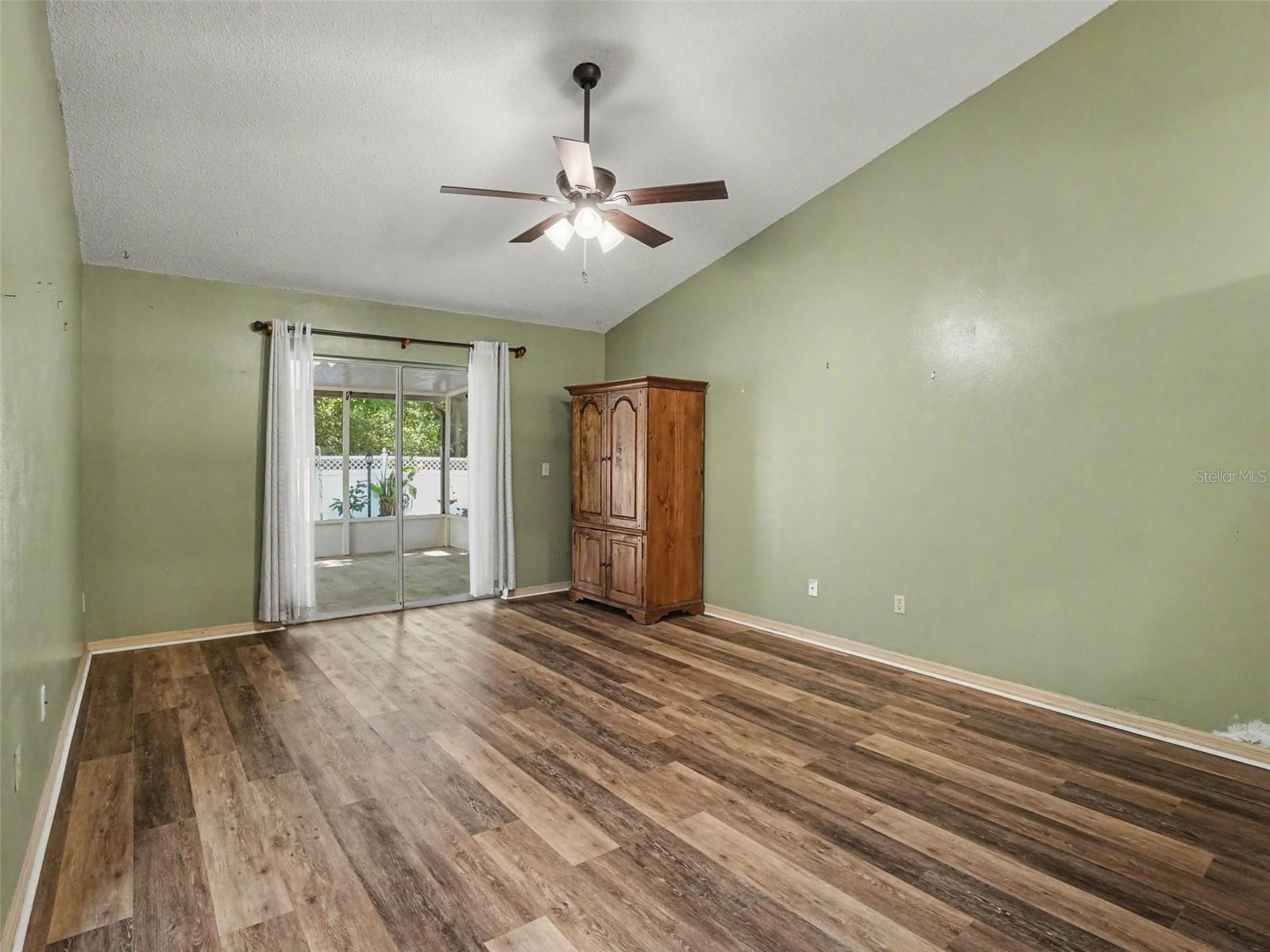 1126 LITTLE CREEK RD, ORLANDO, FL, 32825