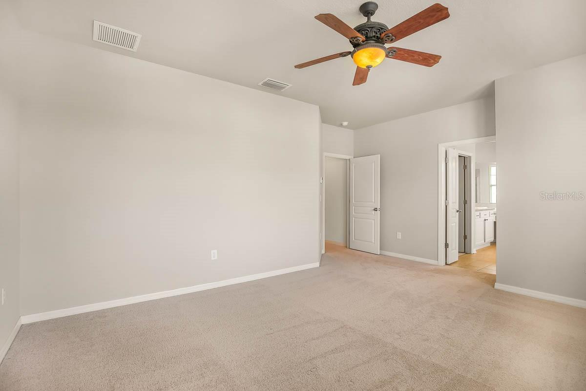 6112 PARKSET DR, LITHIA, FL, 33547