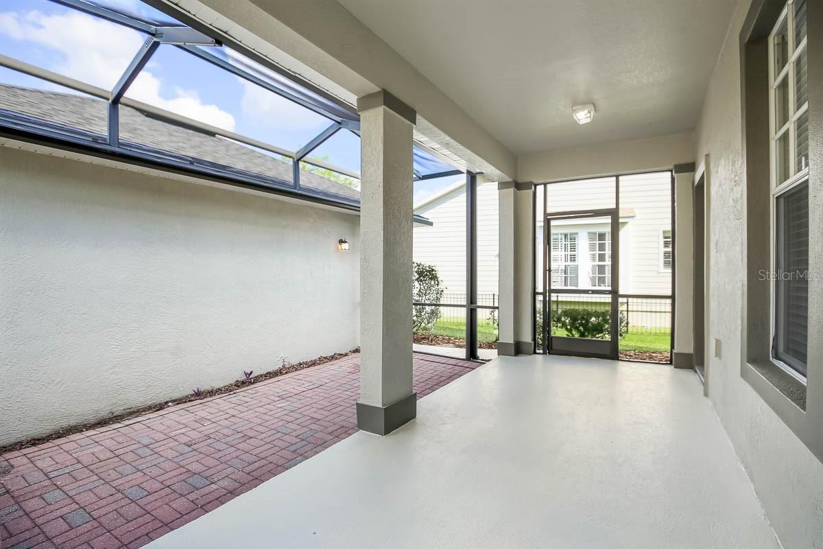 6112 PARKSET DR, LITHIA, FL, 33547