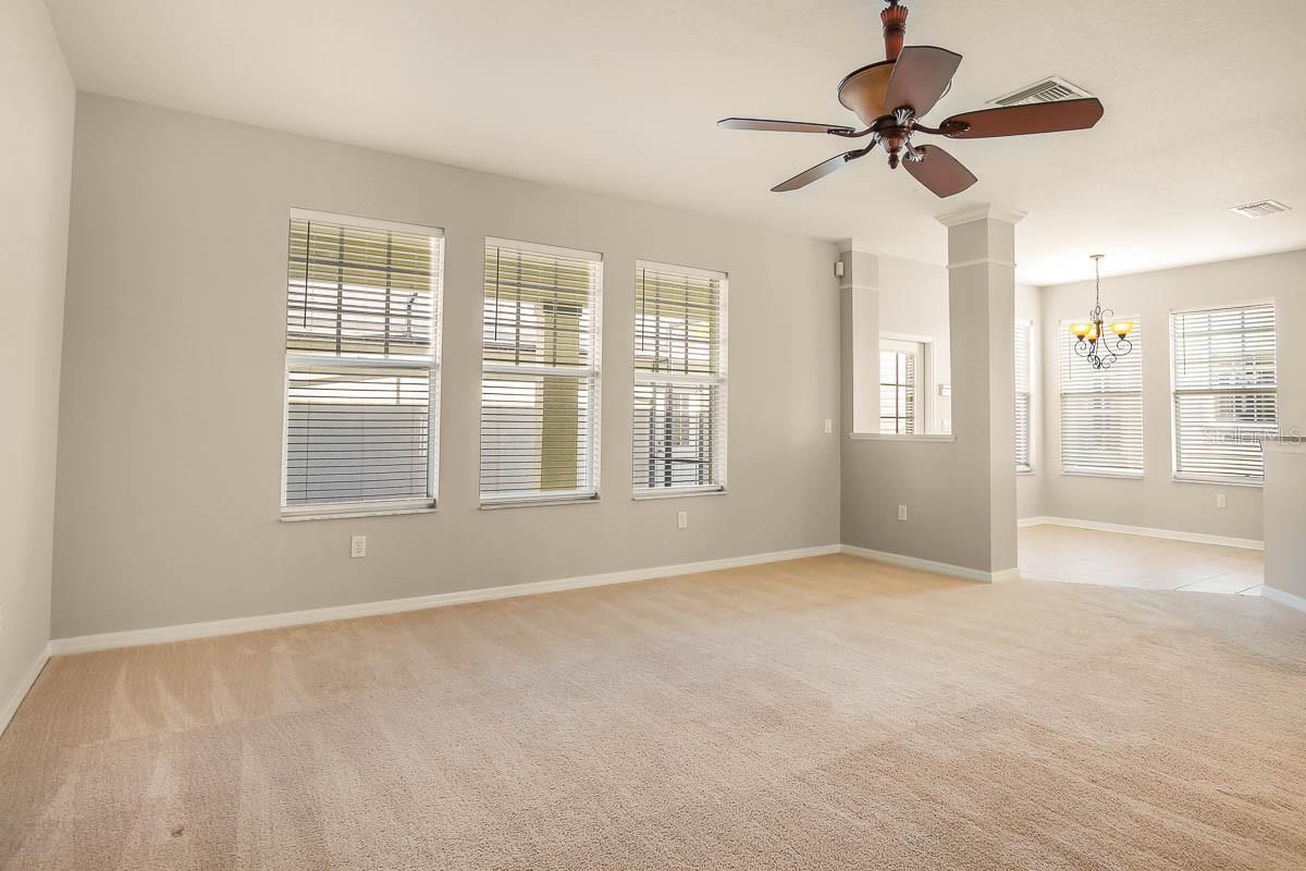 6112 PARKSET DR, LITHIA, FL, 33547