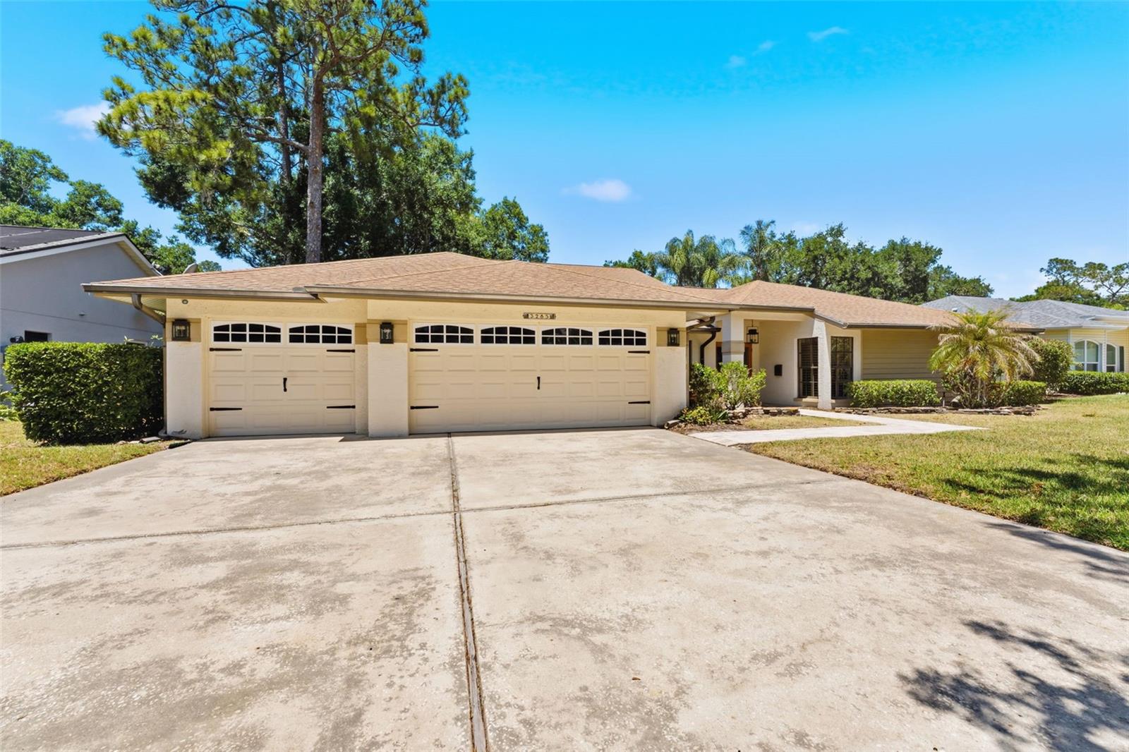 3285 TARPON WOODS BLVD, PALM HARBOR, FL, 34685