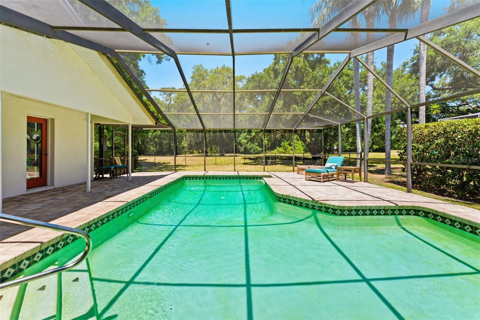 3285 TARPON WOODS BLVD, PALM HARBOR, FL, 34685