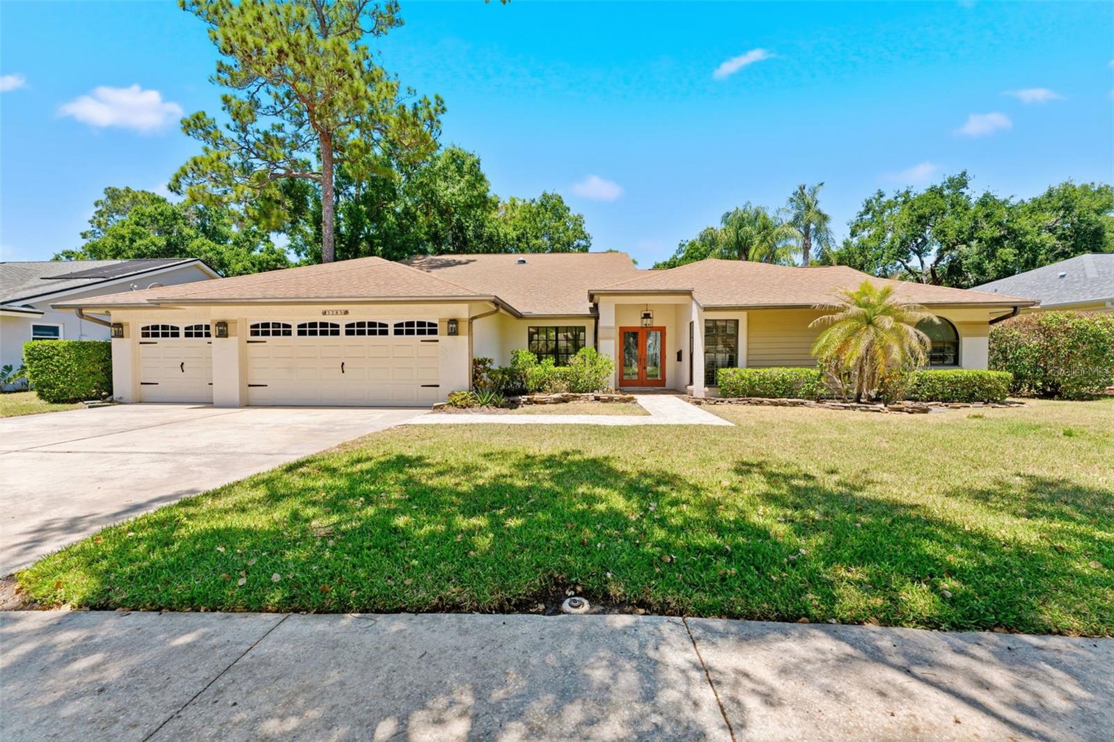 3285 TARPON WOODS BLVD, PALM HARBOR, FL, 34685