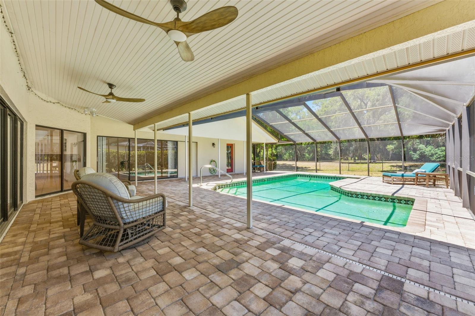 3285 TARPON WOODS BLVD, PALM HARBOR, FL, 34685