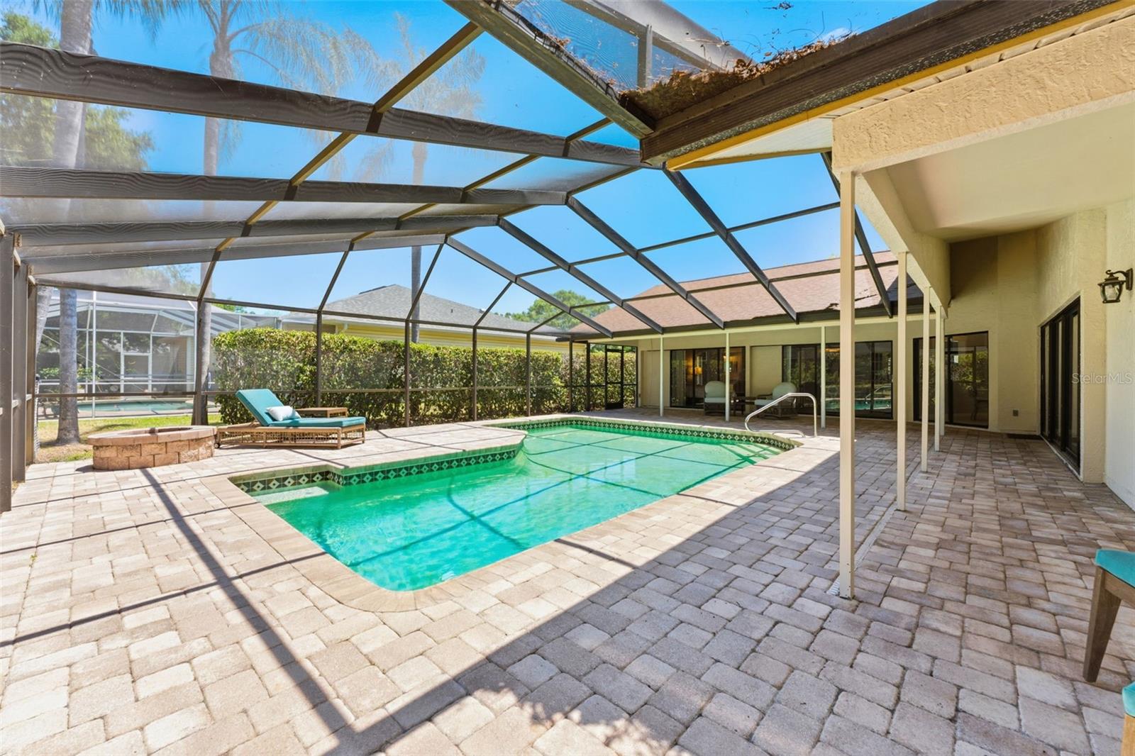 3285 TARPON WOODS BLVD, PALM HARBOR, FL, 34685