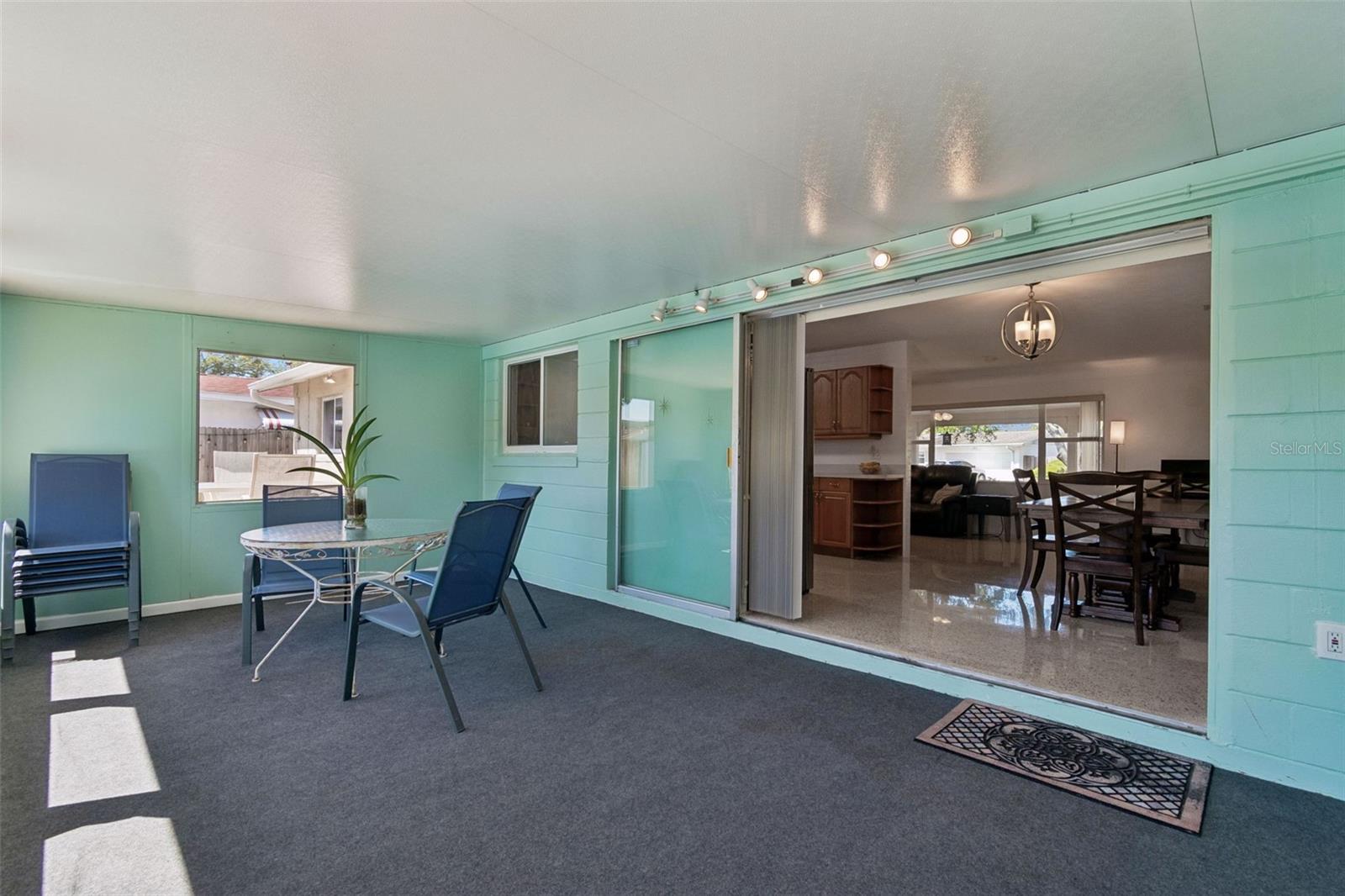2863 60TH WAY N, ST PETERSBURG, FL, 33710