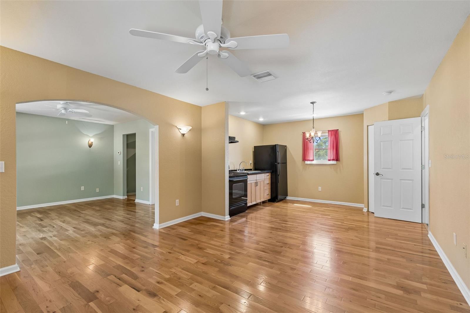 2863 60TH WAY N, ST PETERSBURG, FL, 33710