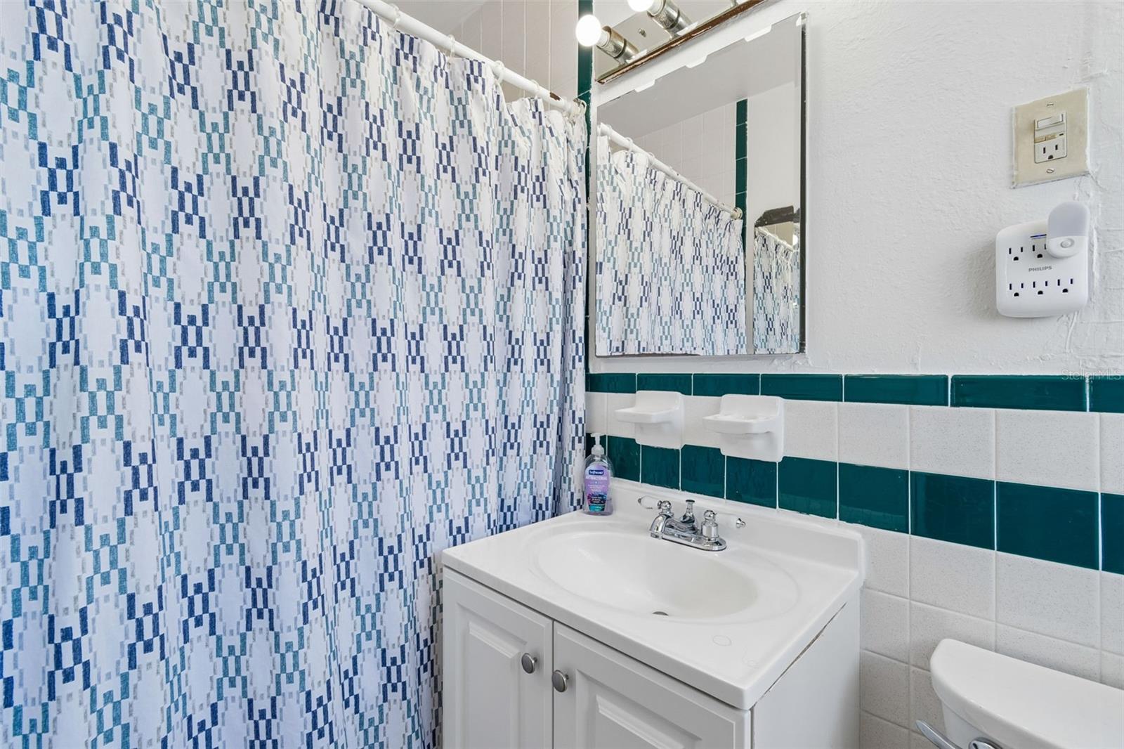 2863 60TH WAY N, ST PETERSBURG, FL, 33710