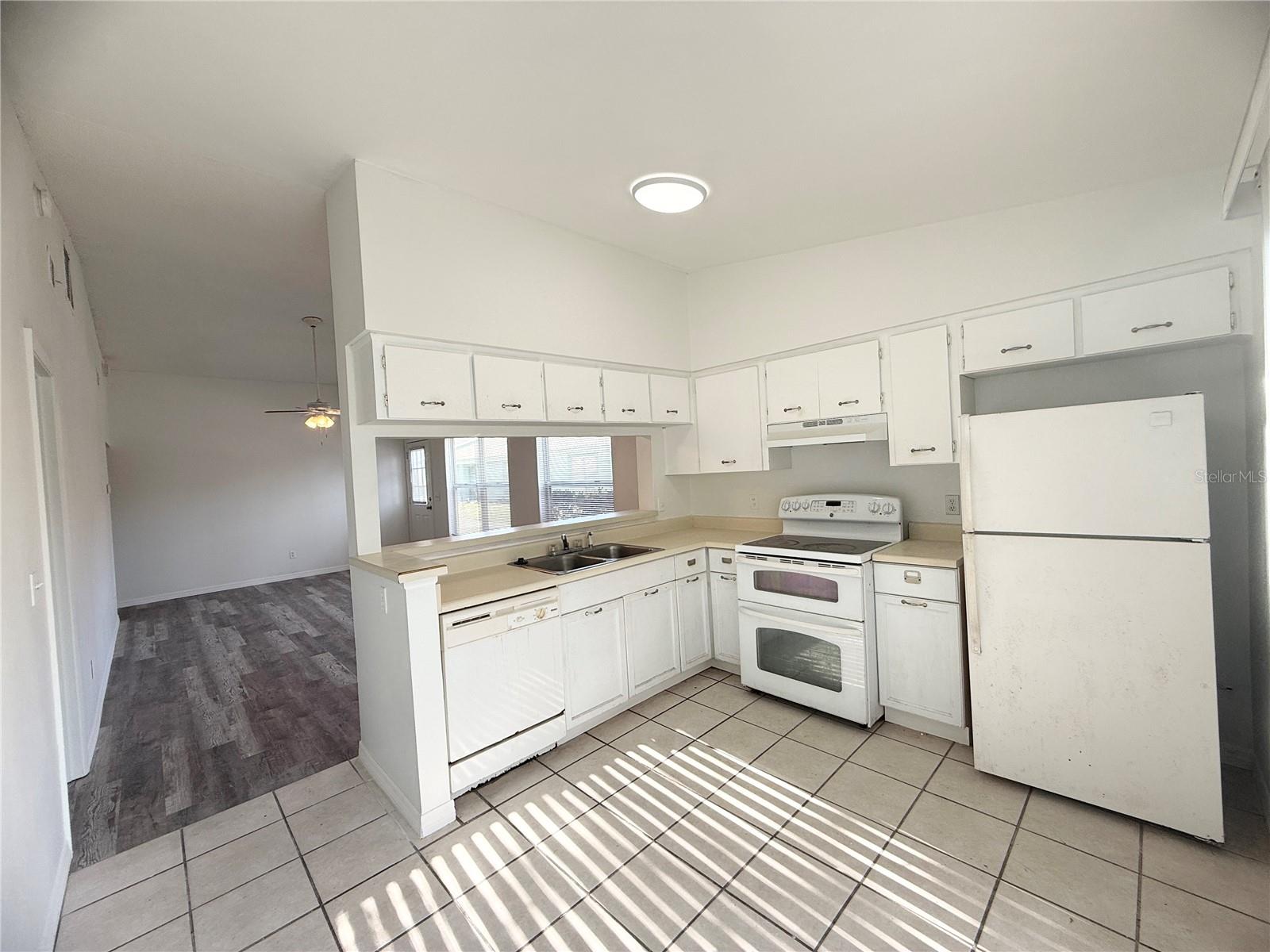 1947 BENTLEY BLVD, KISSIMMEE, FL, 34741