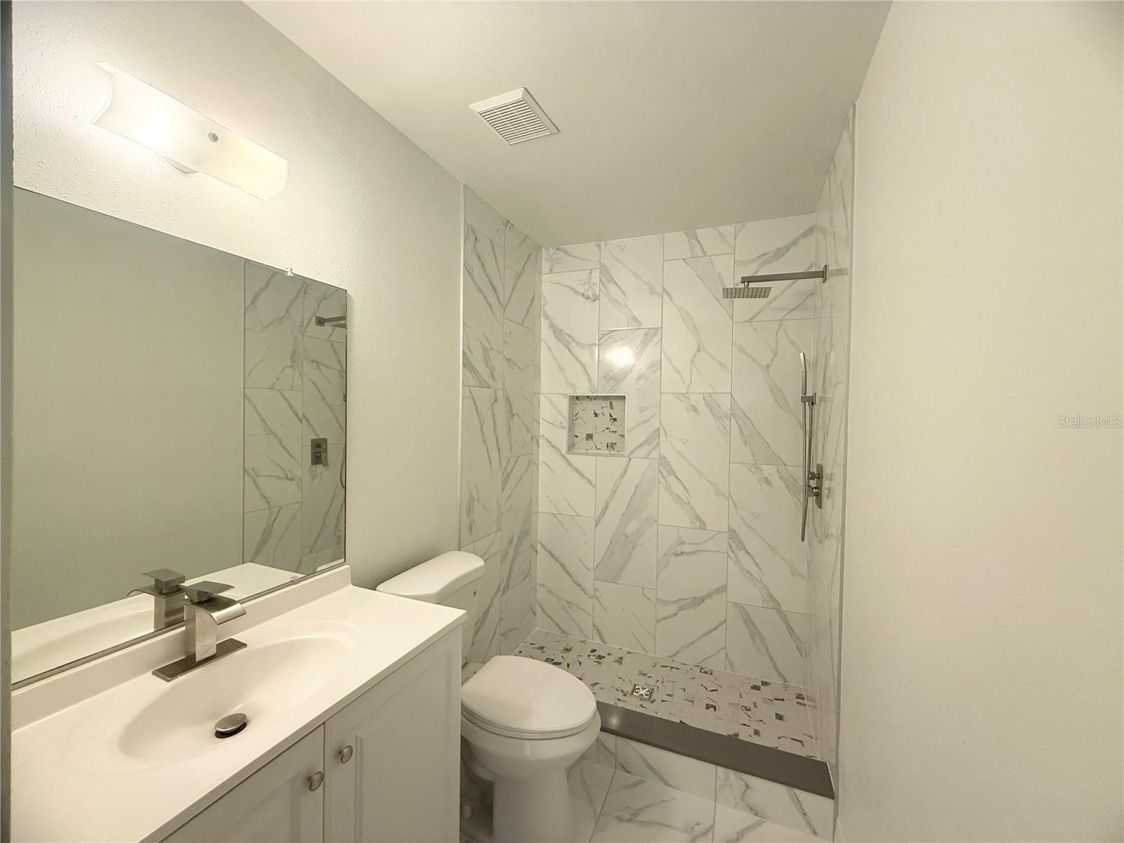 1947 BENTLEY BLVD, KISSIMMEE, FL, 34741