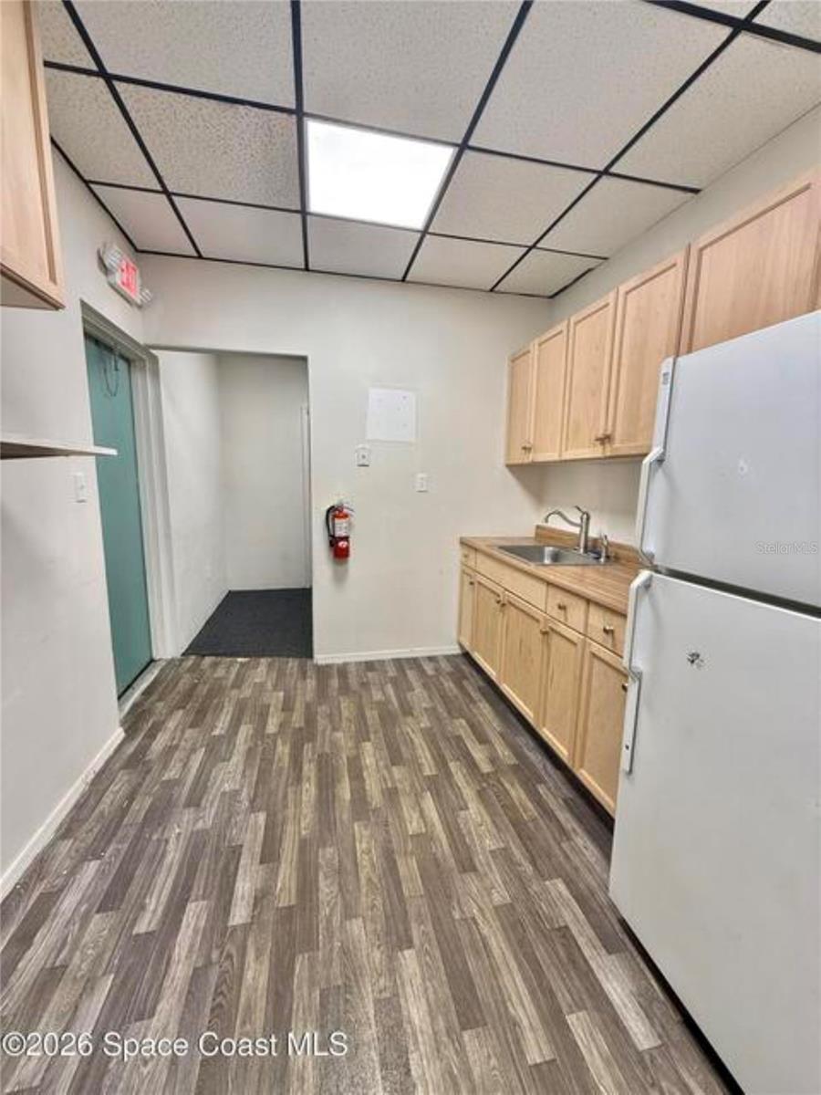 2115 PALM BAY RD NE #2E, PALM BAY, FL, 32905