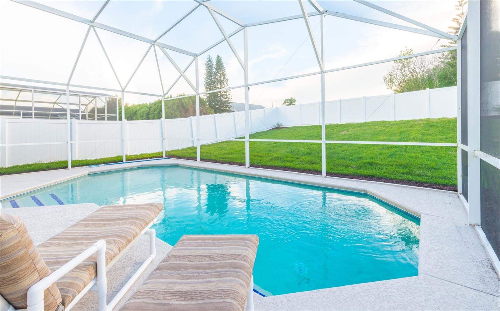211 AYLESBURY LN, DAVENPORT, FL, 33837