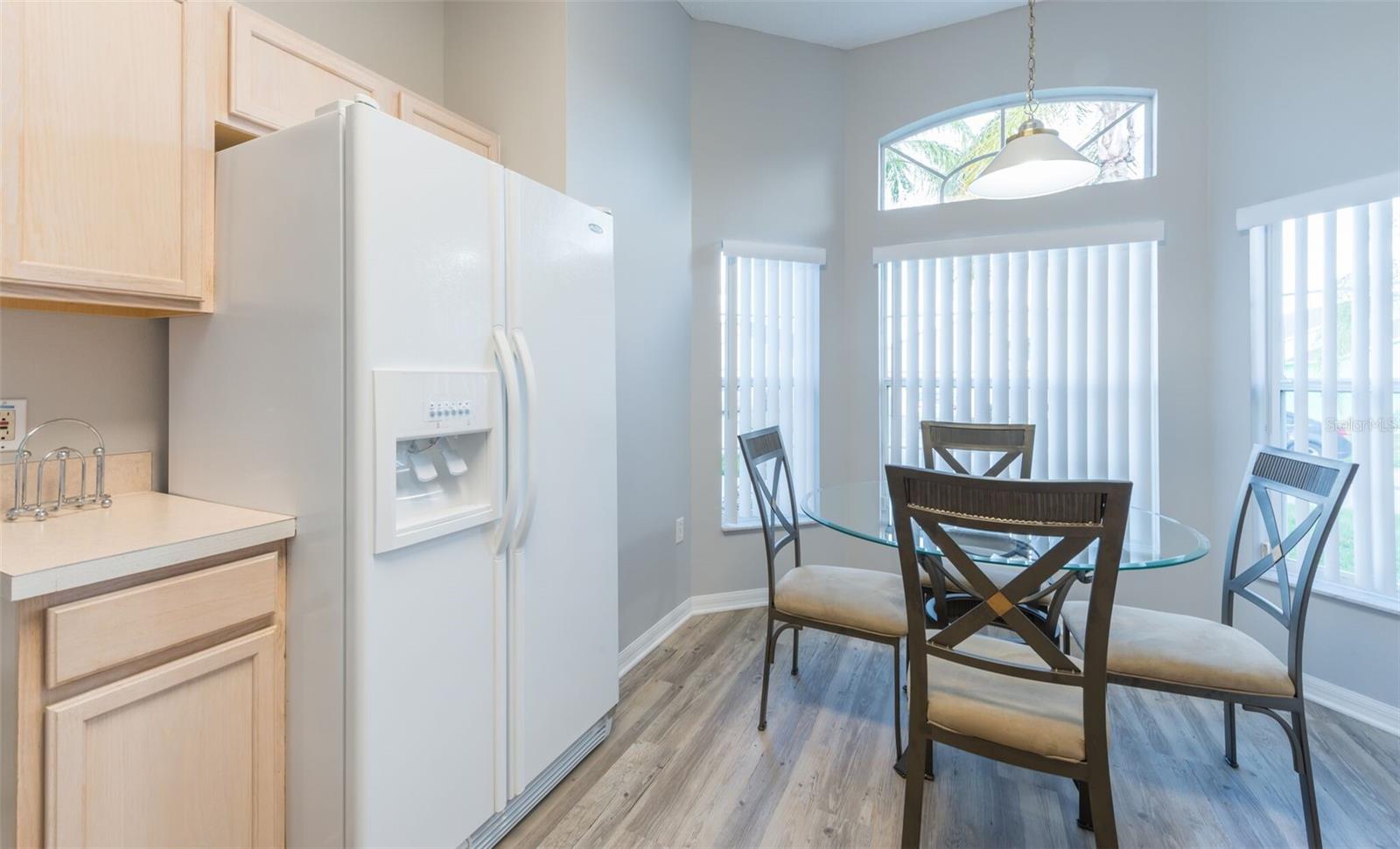 211 AYLESBURY LN, DAVENPORT, FL, 33837