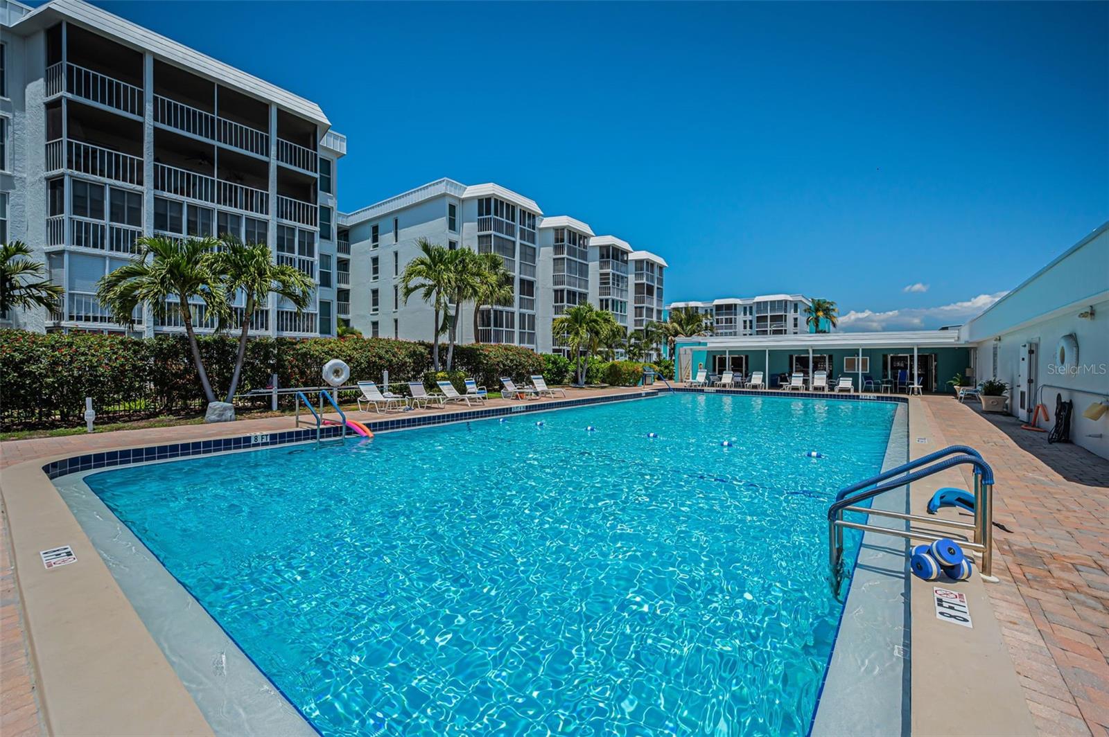 4908 38TH WAY S #204, ST PETERSBURG, FL, 33711