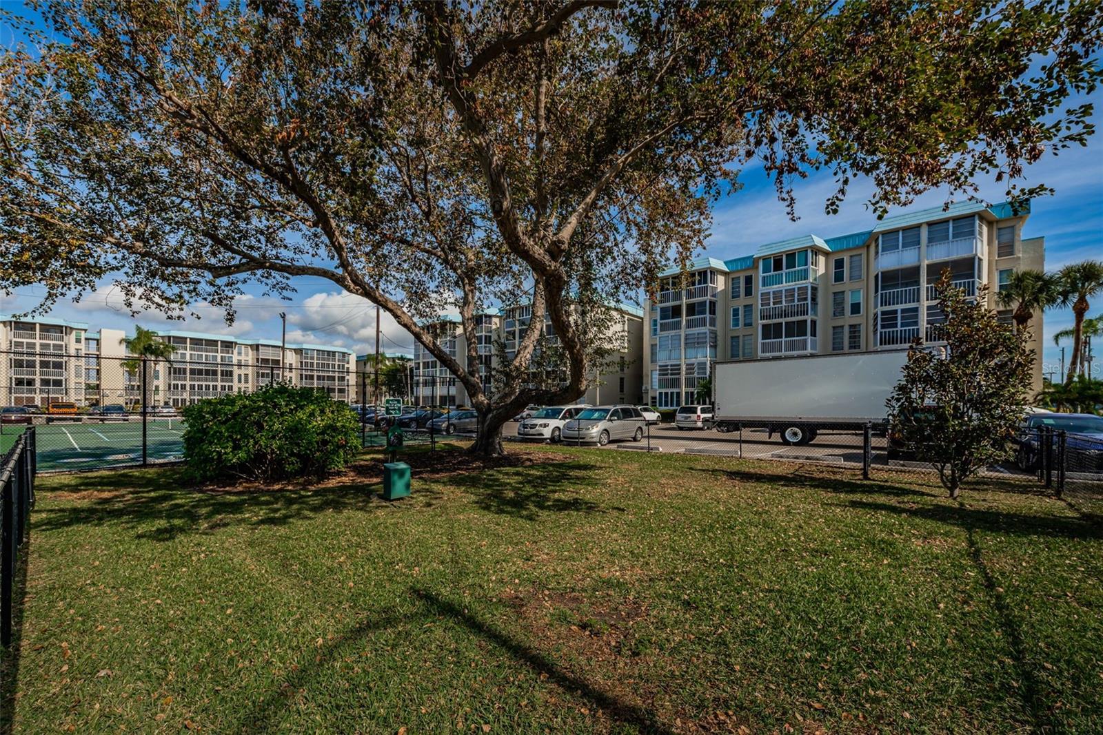 4908 38TH WAY S #204, ST PETERSBURG, FL, 33711