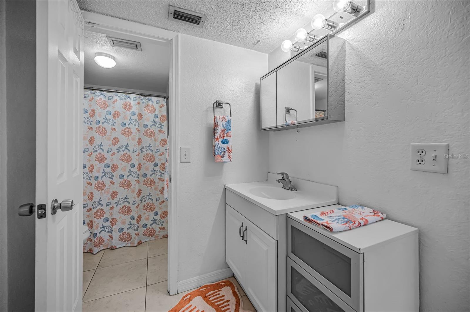 4908 38TH WAY S #204, ST PETERSBURG, FL, 33711
