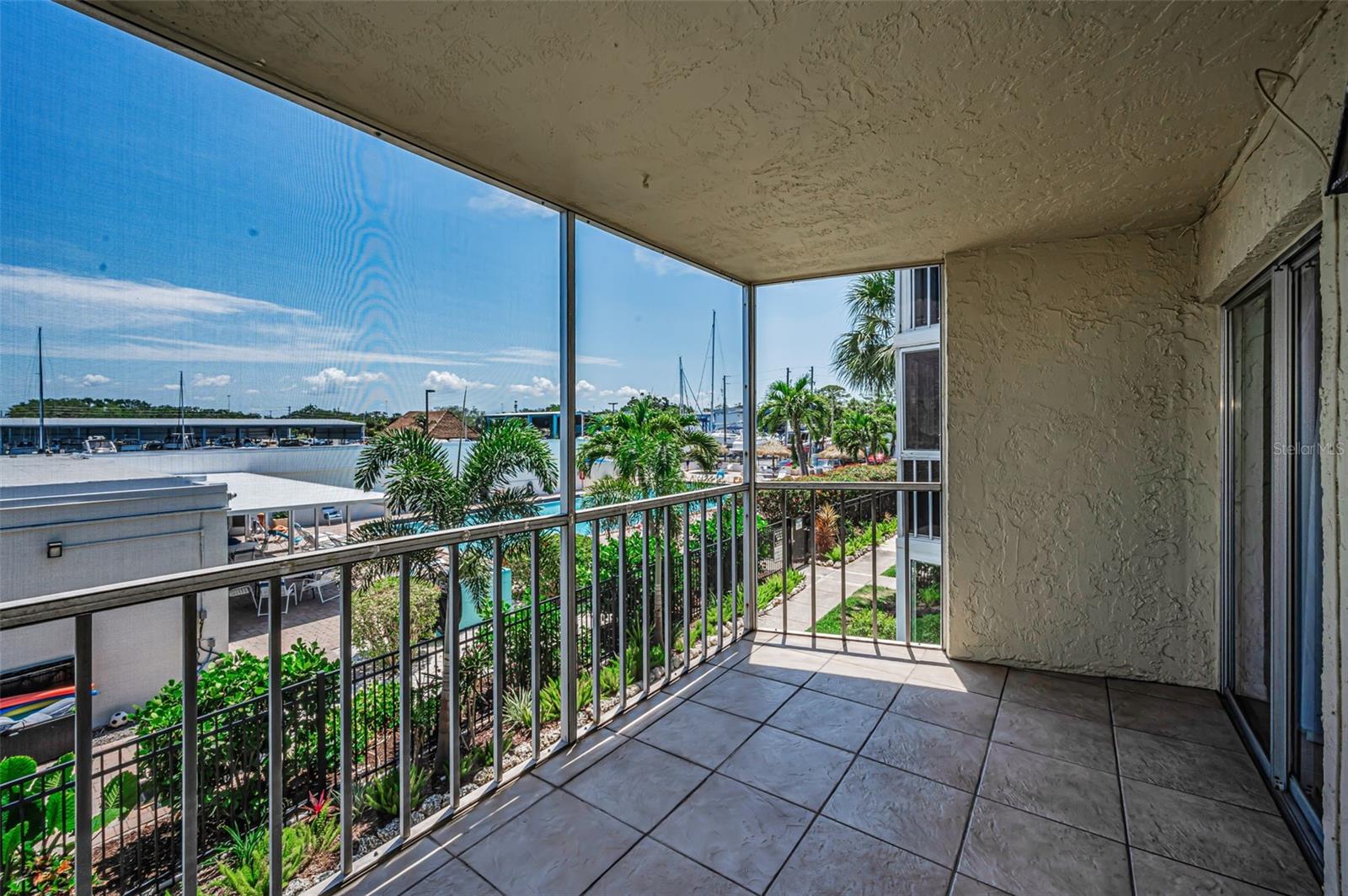 4908 38TH WAY S #204, ST PETERSBURG, FL, 33711