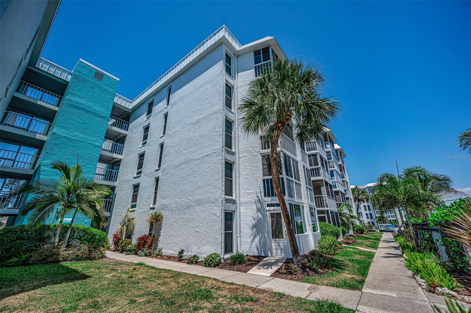 4908 38TH WAY S #204, ST PETERSBURG, FL, 33711