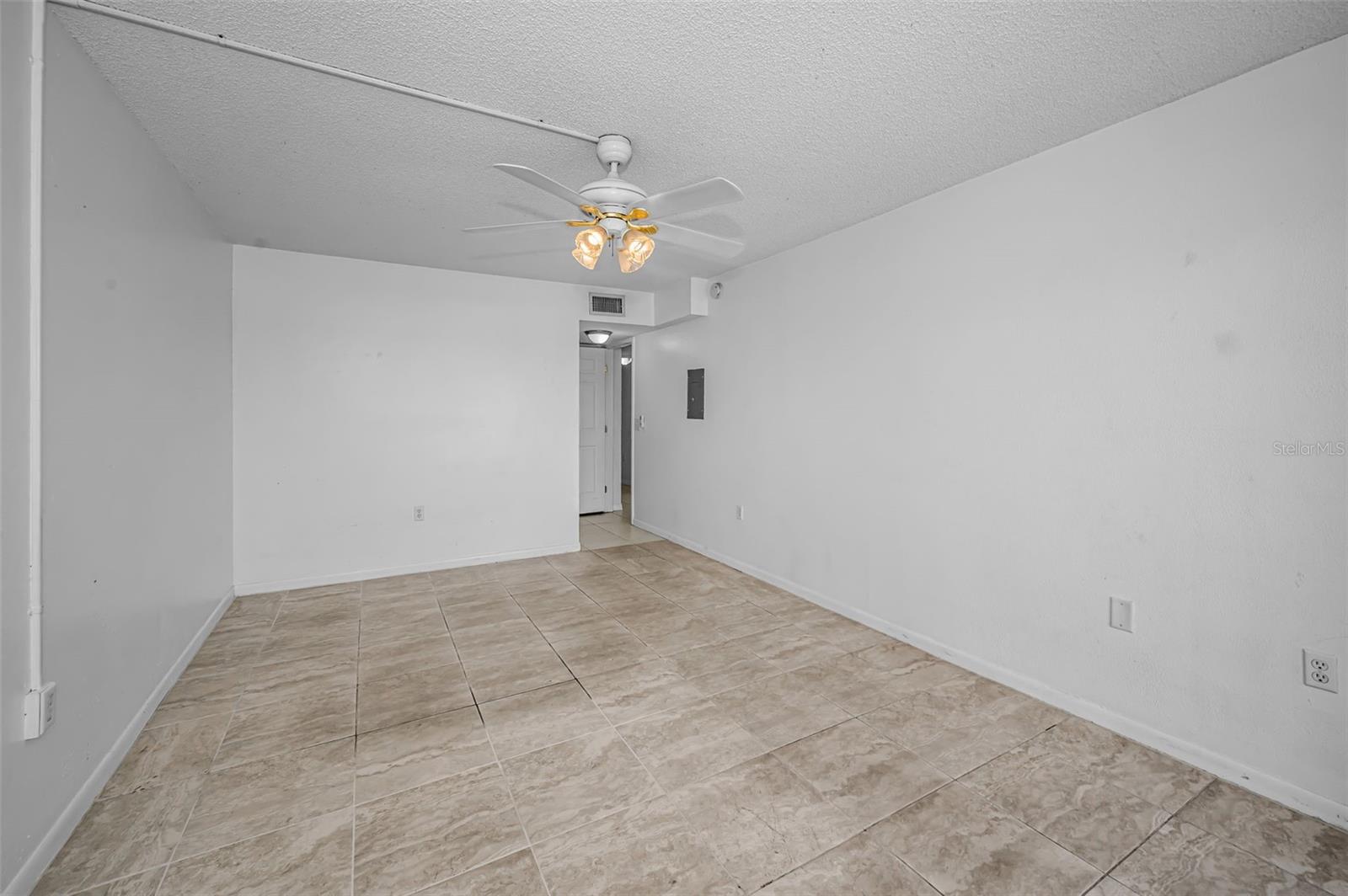 4908 38TH WAY S #204, ST PETERSBURG, FL, 33711