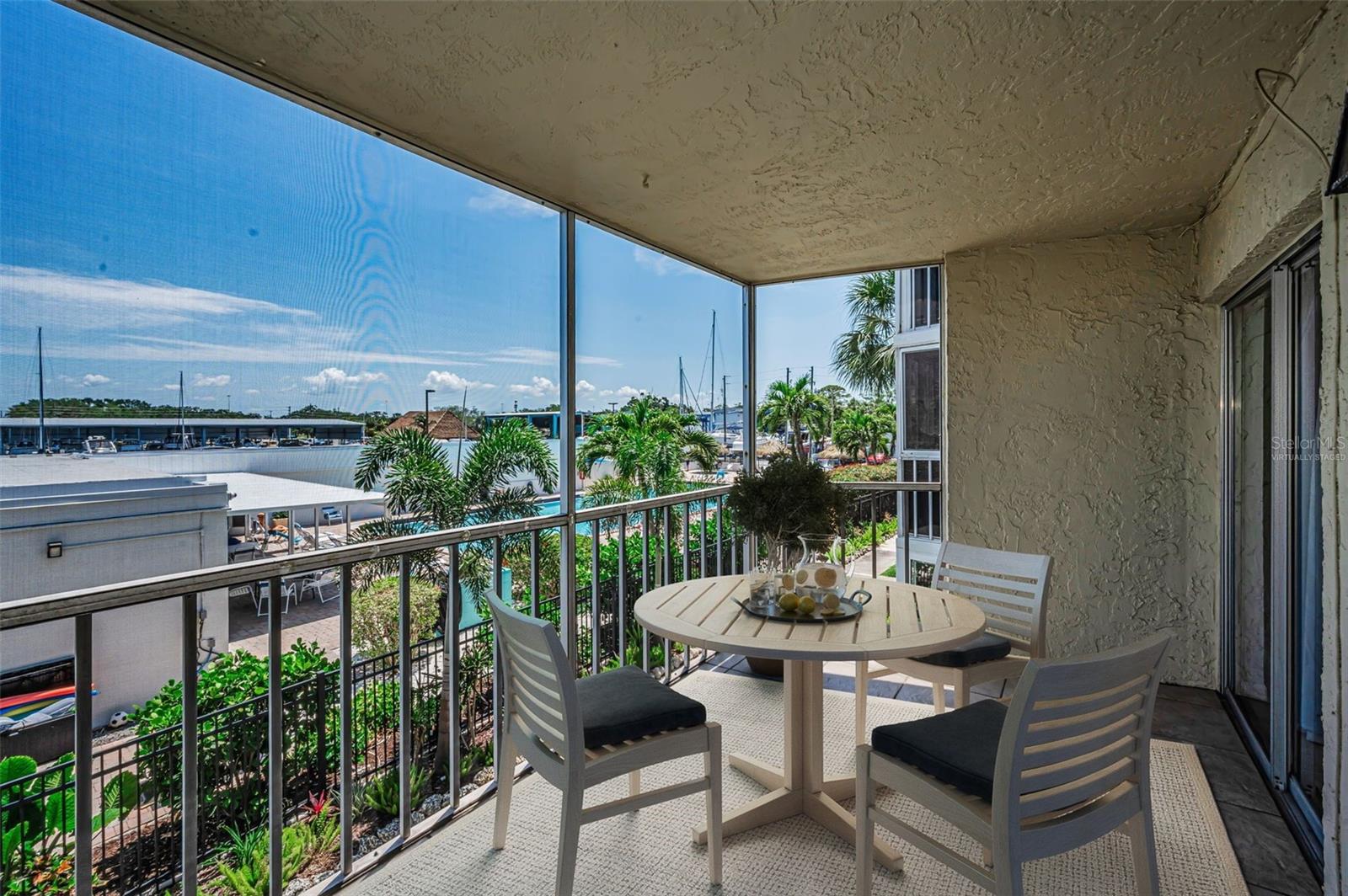 4908 38TH WAY S #204, ST PETERSBURG, FL, 33711