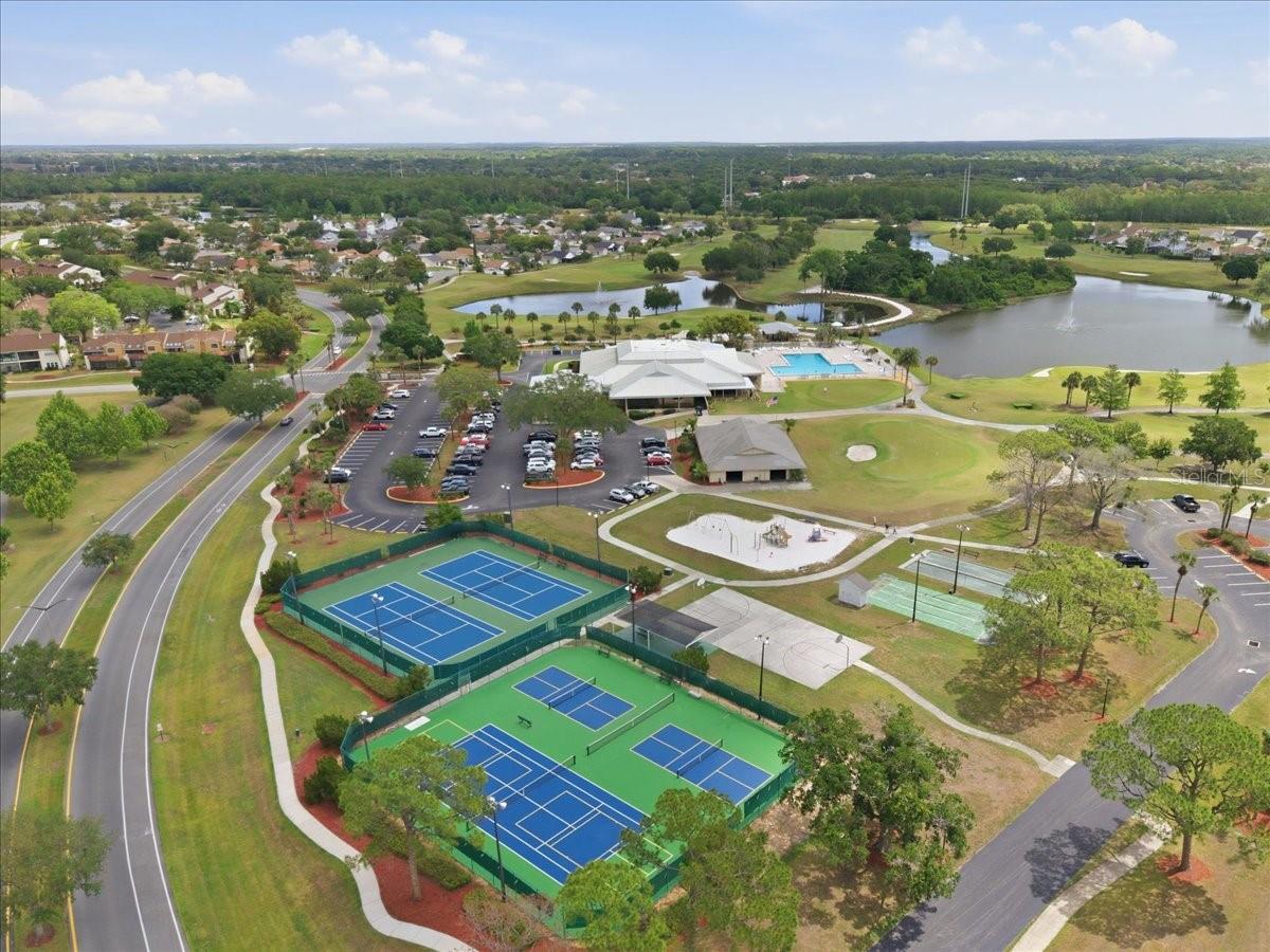 6111 LAKE POINTE DR #202, ORLANDO, FL, 32822
