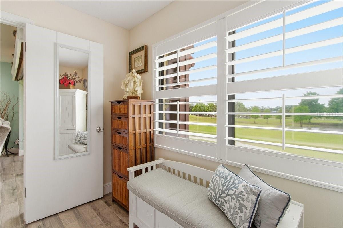 6111 LAKE POINTE DR #202, ORLANDO, FL, 32822