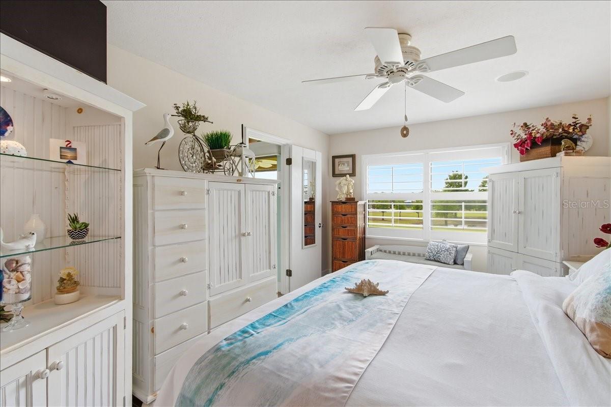 6111 LAKE POINTE DR #202, ORLANDO, FL, 32822