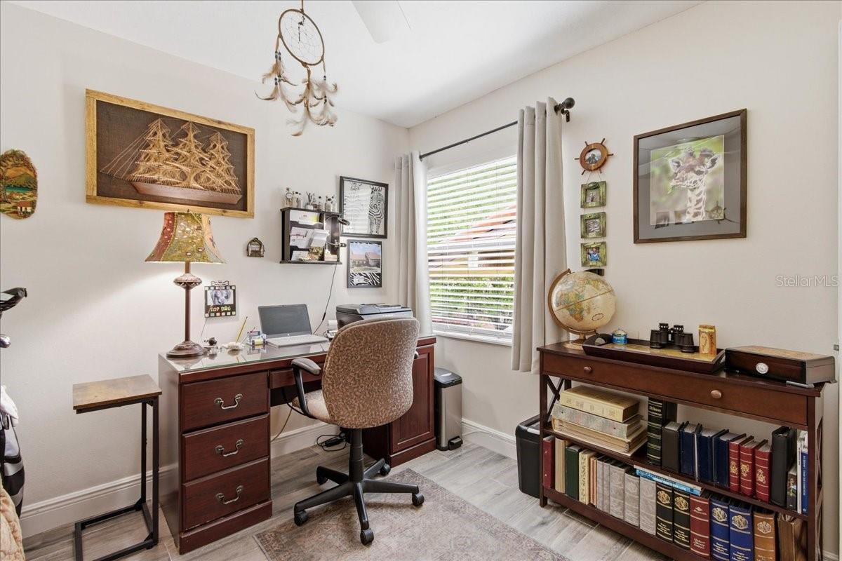 6111 LAKE POINTE DR #202, ORLANDO, FL, 32822
