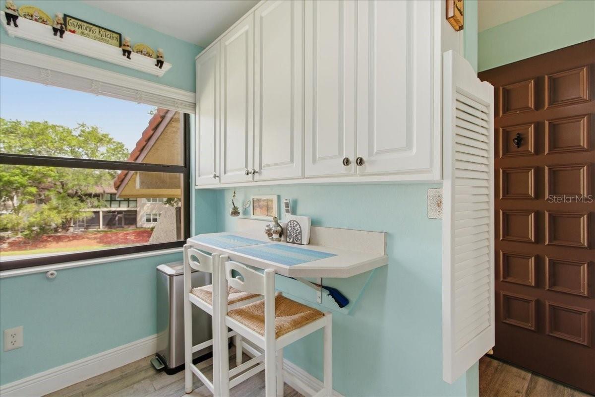 6111 LAKE POINTE DR #202, ORLANDO, FL, 32822