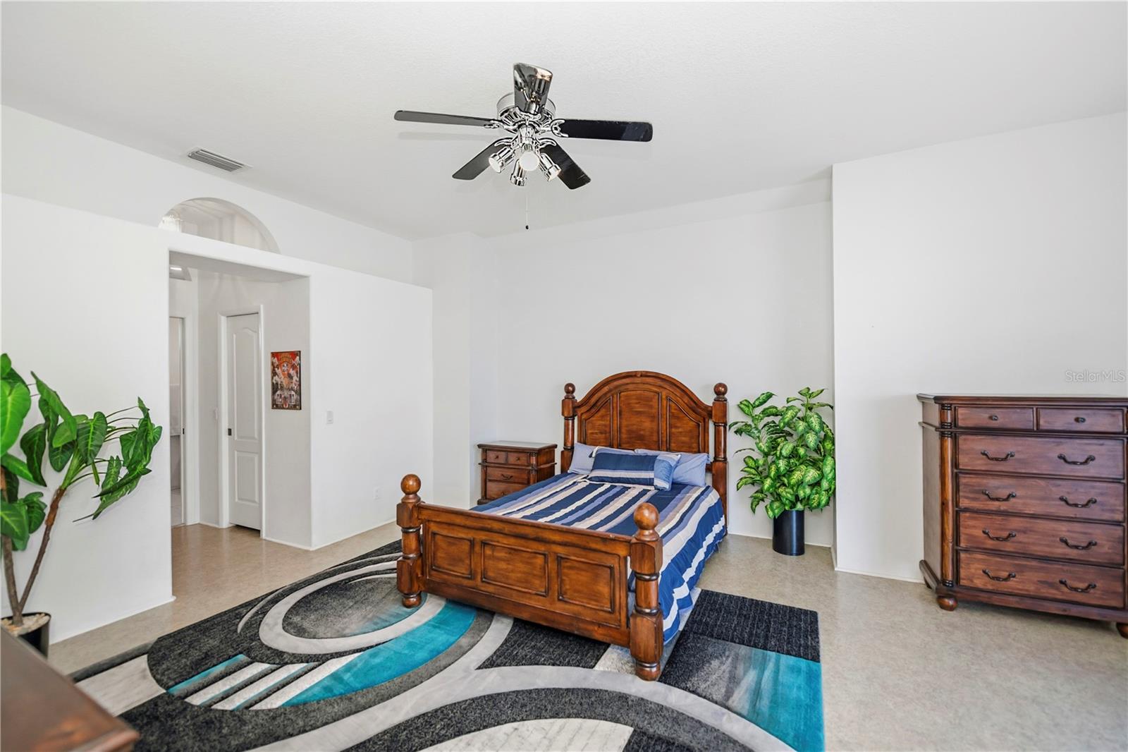 15400 ALCOVE CIR, PORT CHARLOTTE, FL, 33981