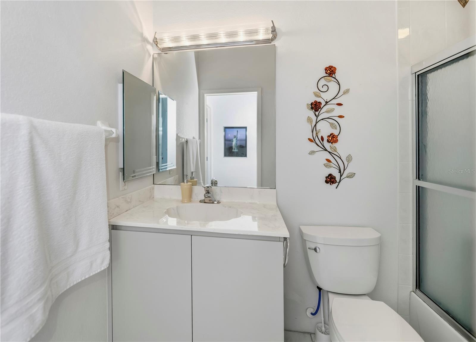 15400 ALCOVE CIR, PORT CHARLOTTE, FL, 33981