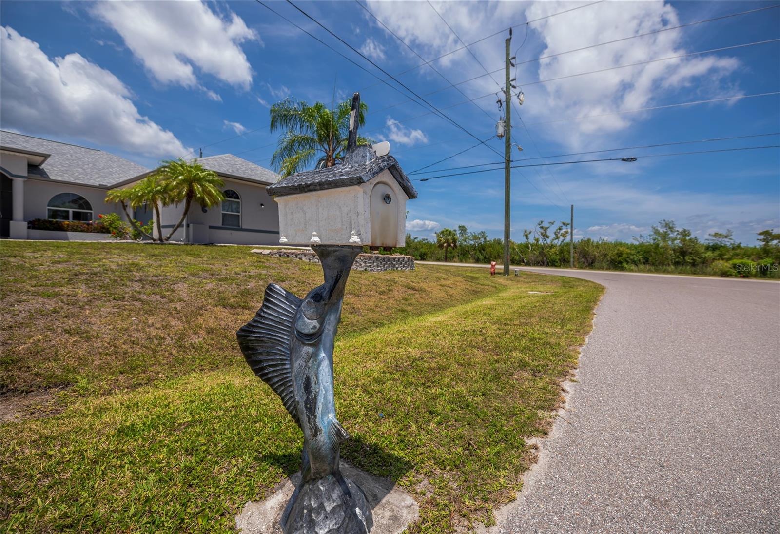15400 ALCOVE CIR, PORT CHARLOTTE, FL, 33981