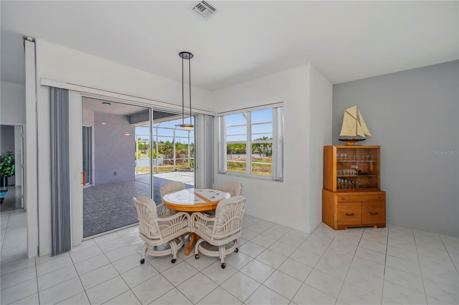 15400 ALCOVE CIR, PORT CHARLOTTE, FL, 33981