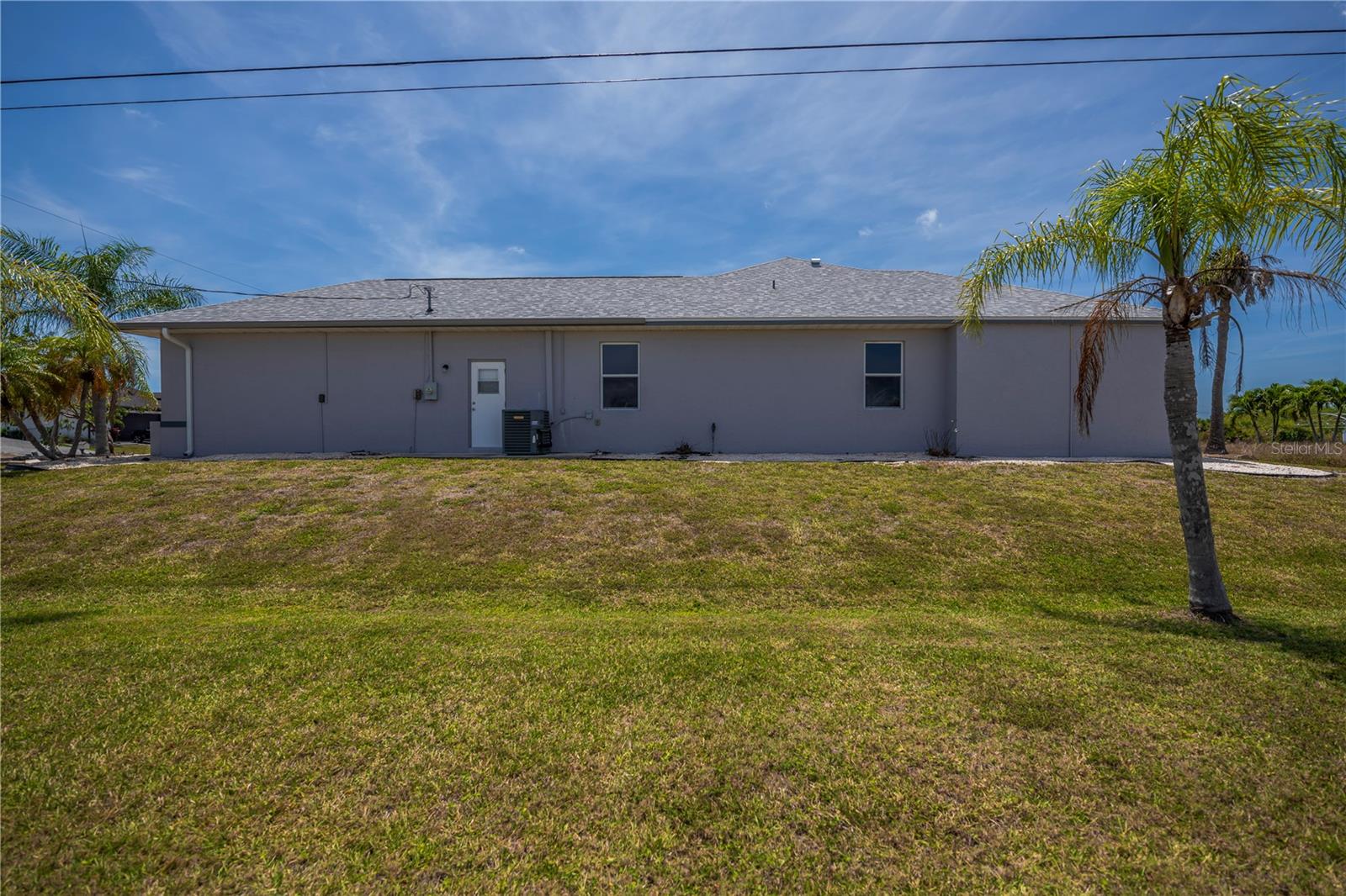 15400 ALCOVE CIR, PORT CHARLOTTE, FL, 33981