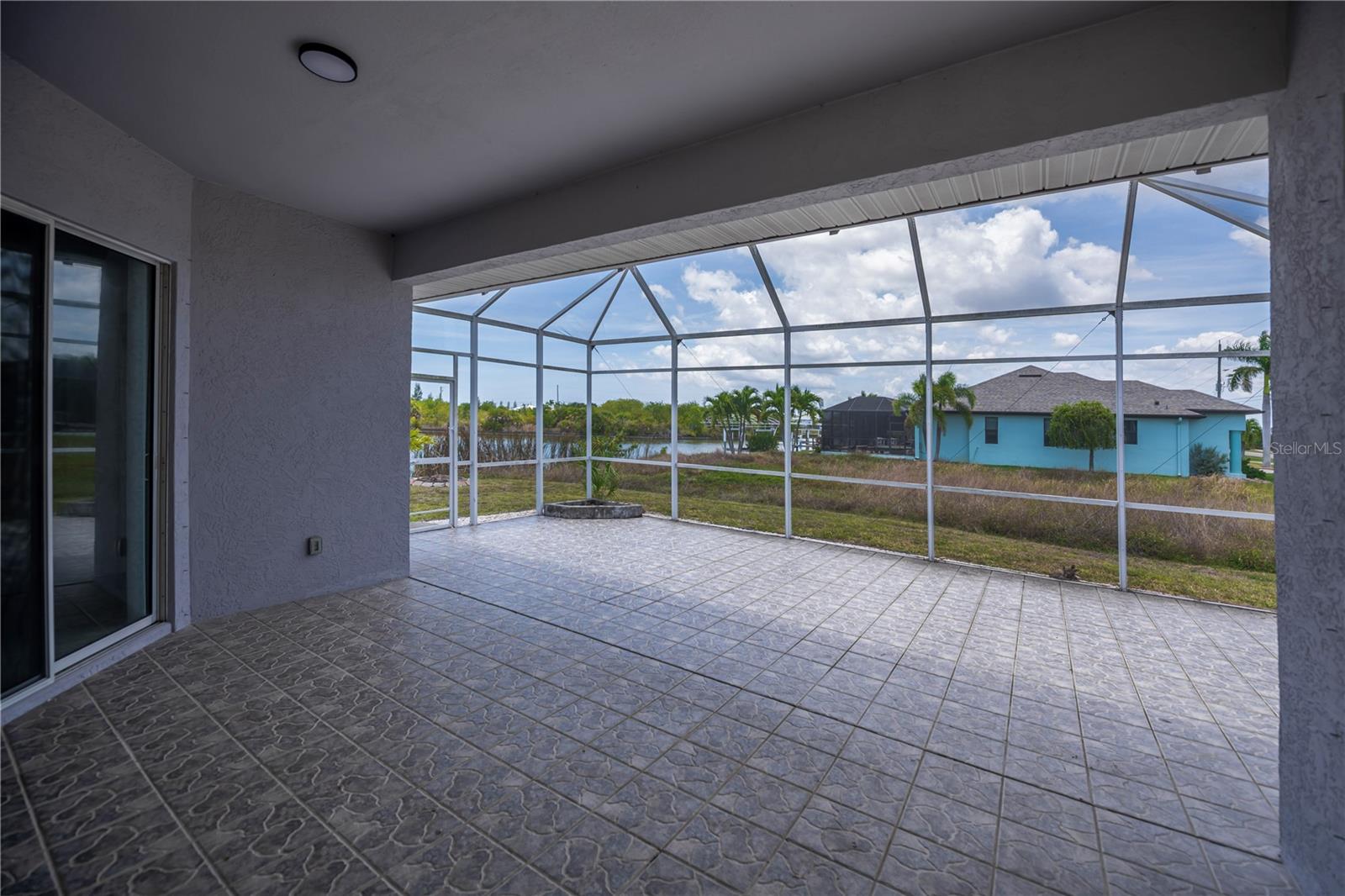 15400 ALCOVE CIR, PORT CHARLOTTE, FL, 33981