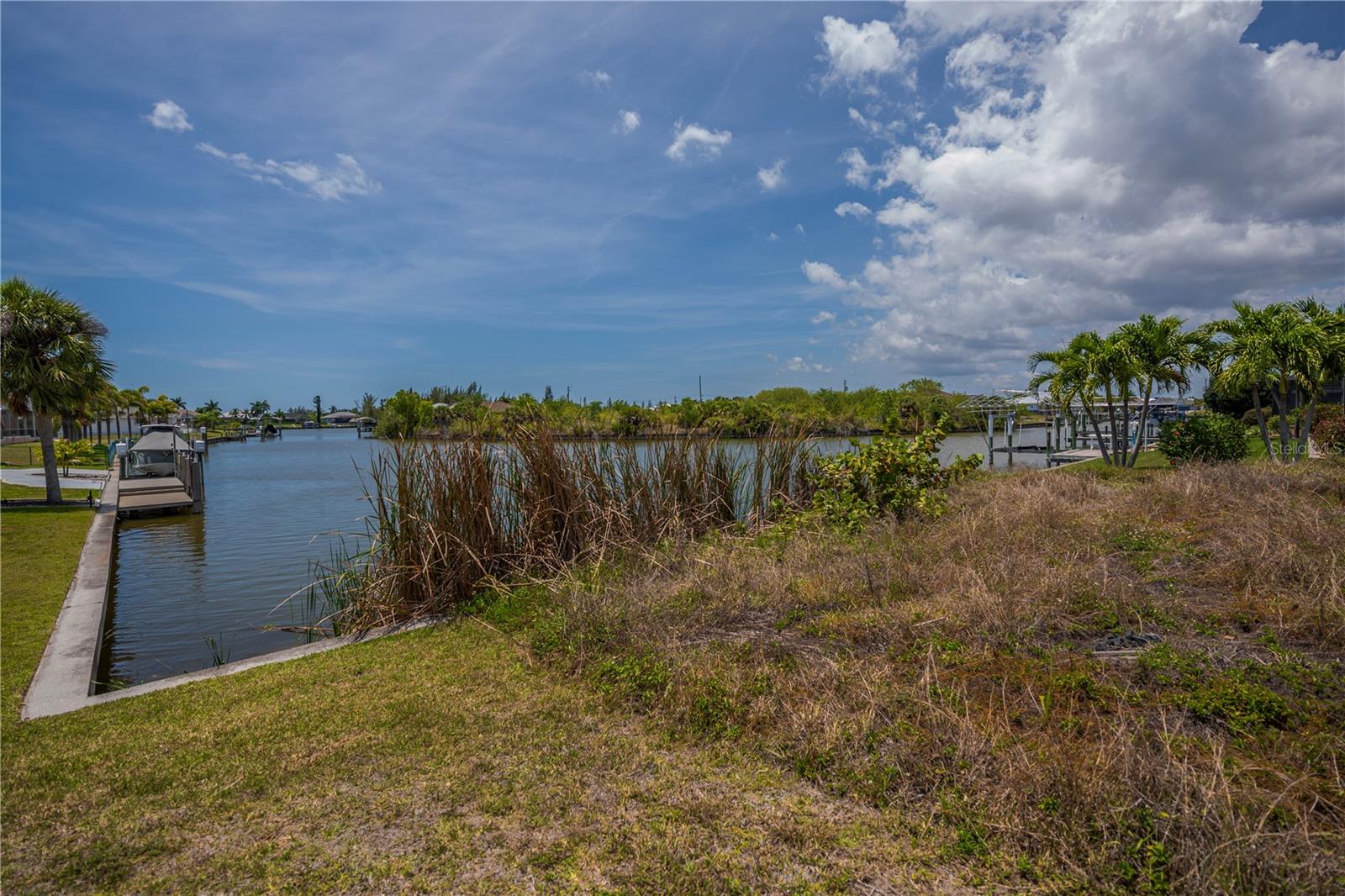 15400 ALCOVE CIR, PORT CHARLOTTE, FL, 33981
