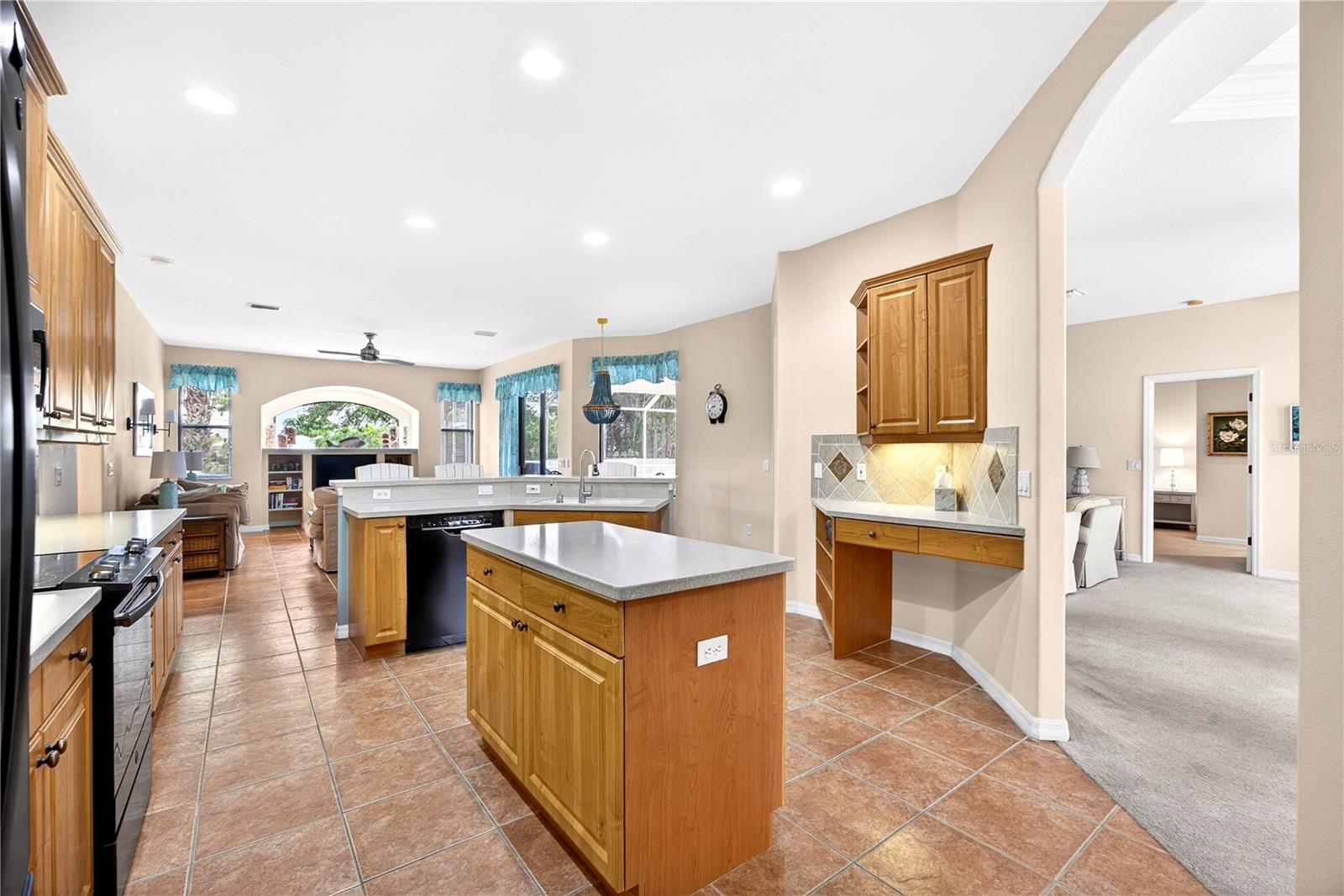 243 ROTONDA BLVD E, ROTONDA WEST, FL, 33947
